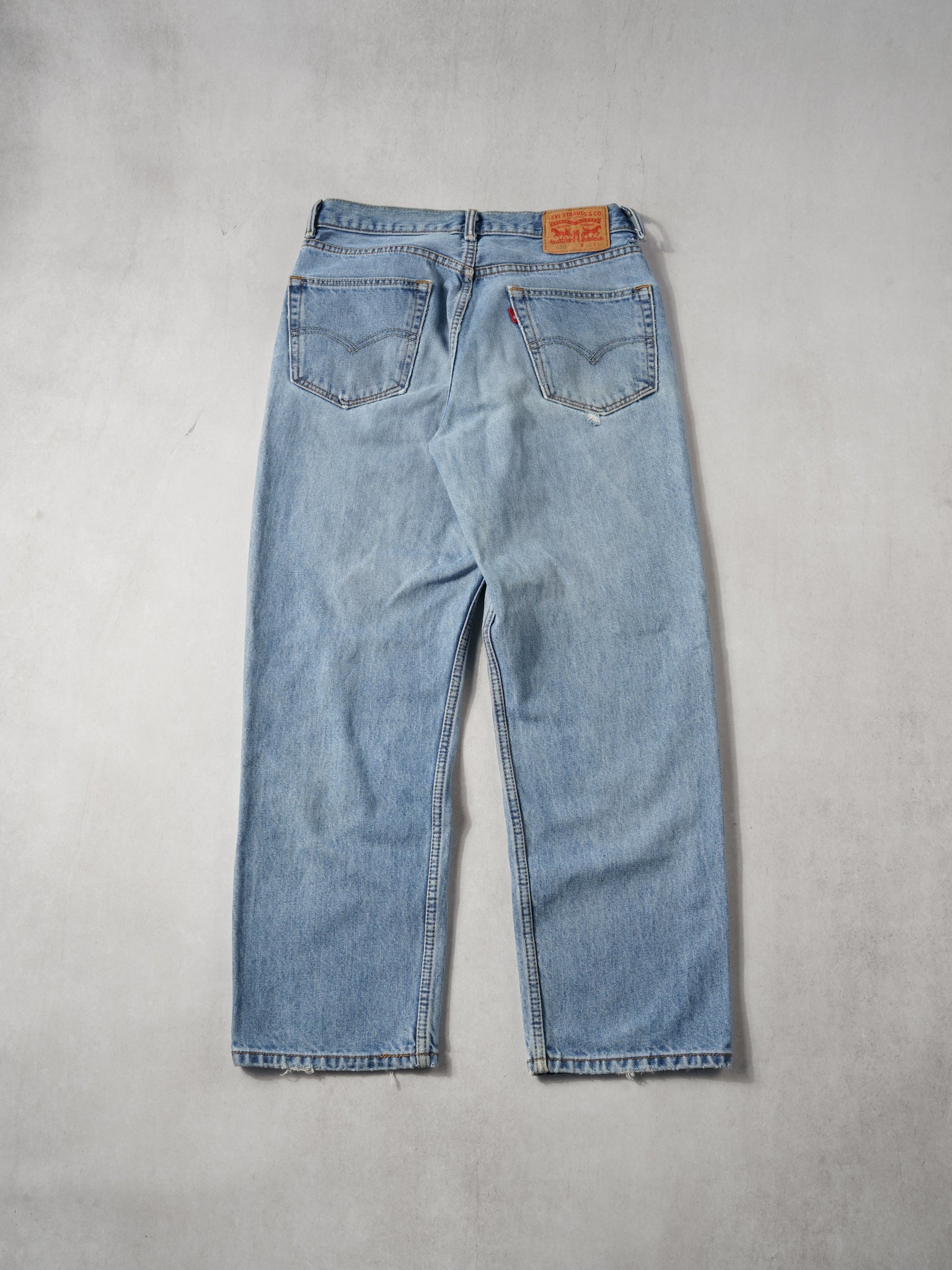 Vintage Y2K Blue Levi's 550 Denim Jeans (30x29)