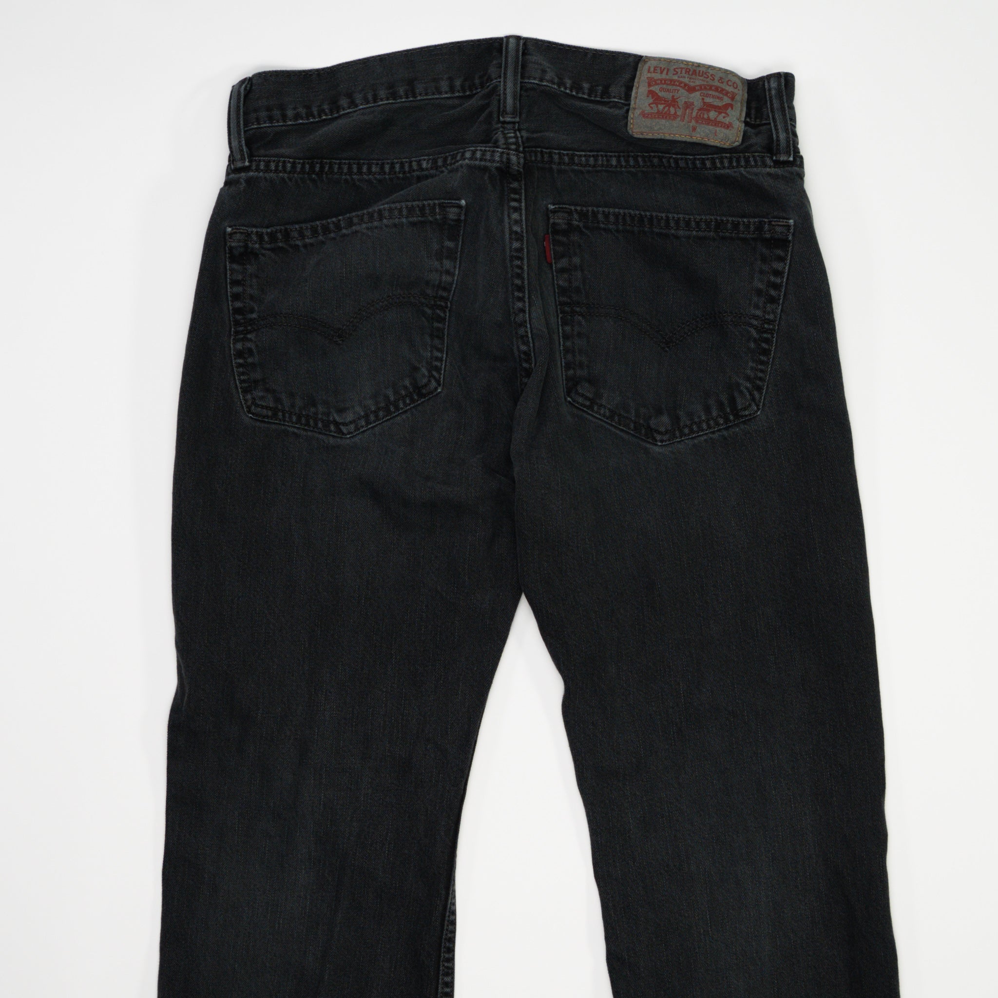 Vintage 90s Black Levi Jeans (32 x 30) | Rebalance Vintage.