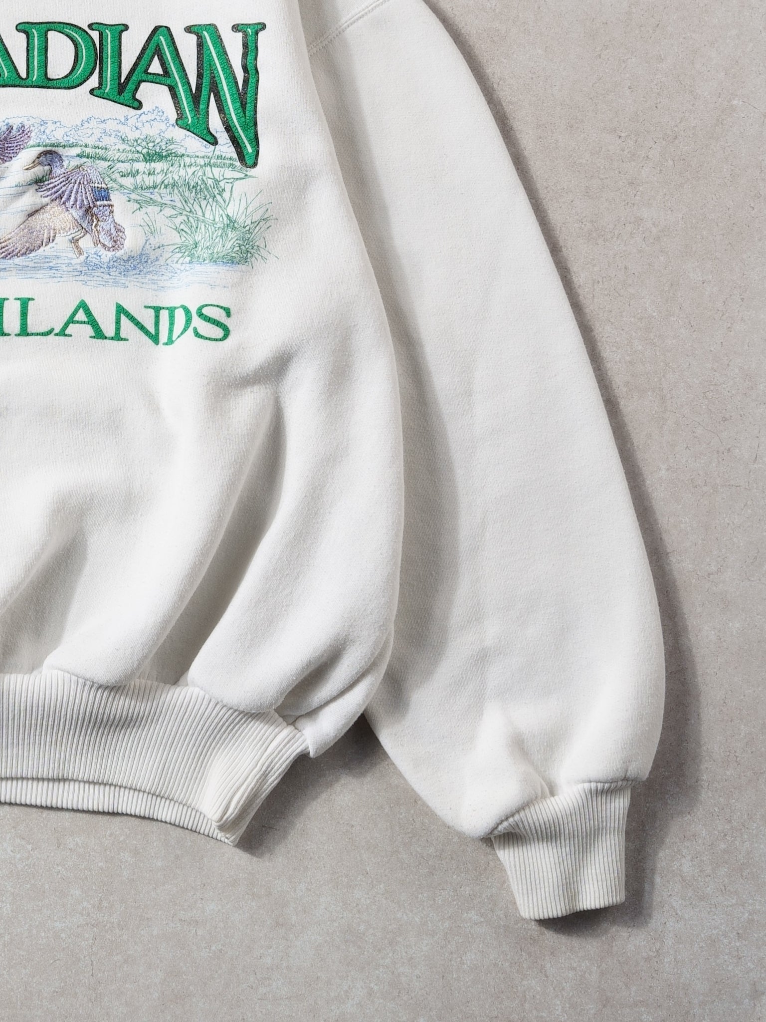 Vintage 90s White and Green Canadian Marashlands Crewneck (L)