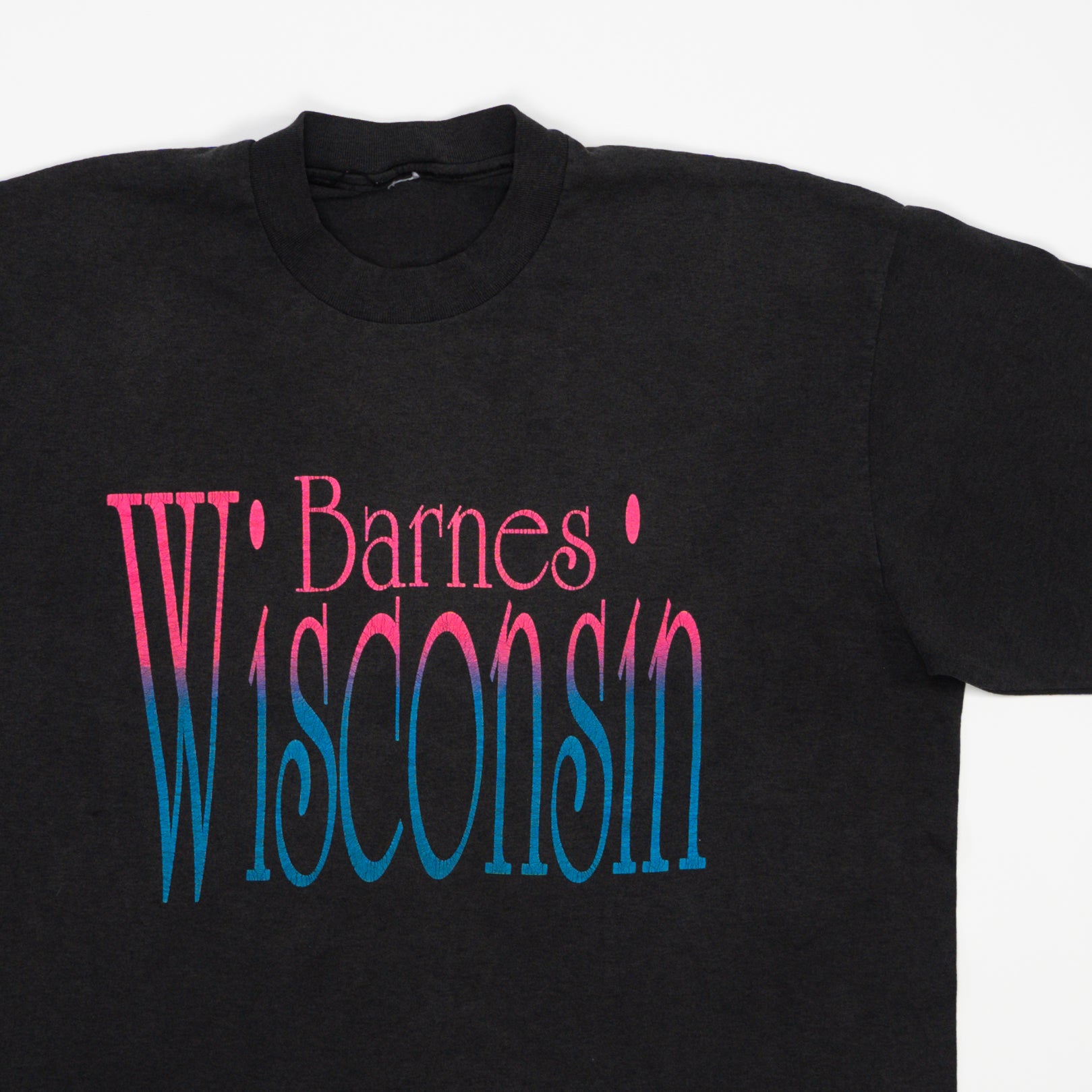 Vintage 80s Single Stitch Barnes Wisconsin Tee (M) | Rebalance Vintage.