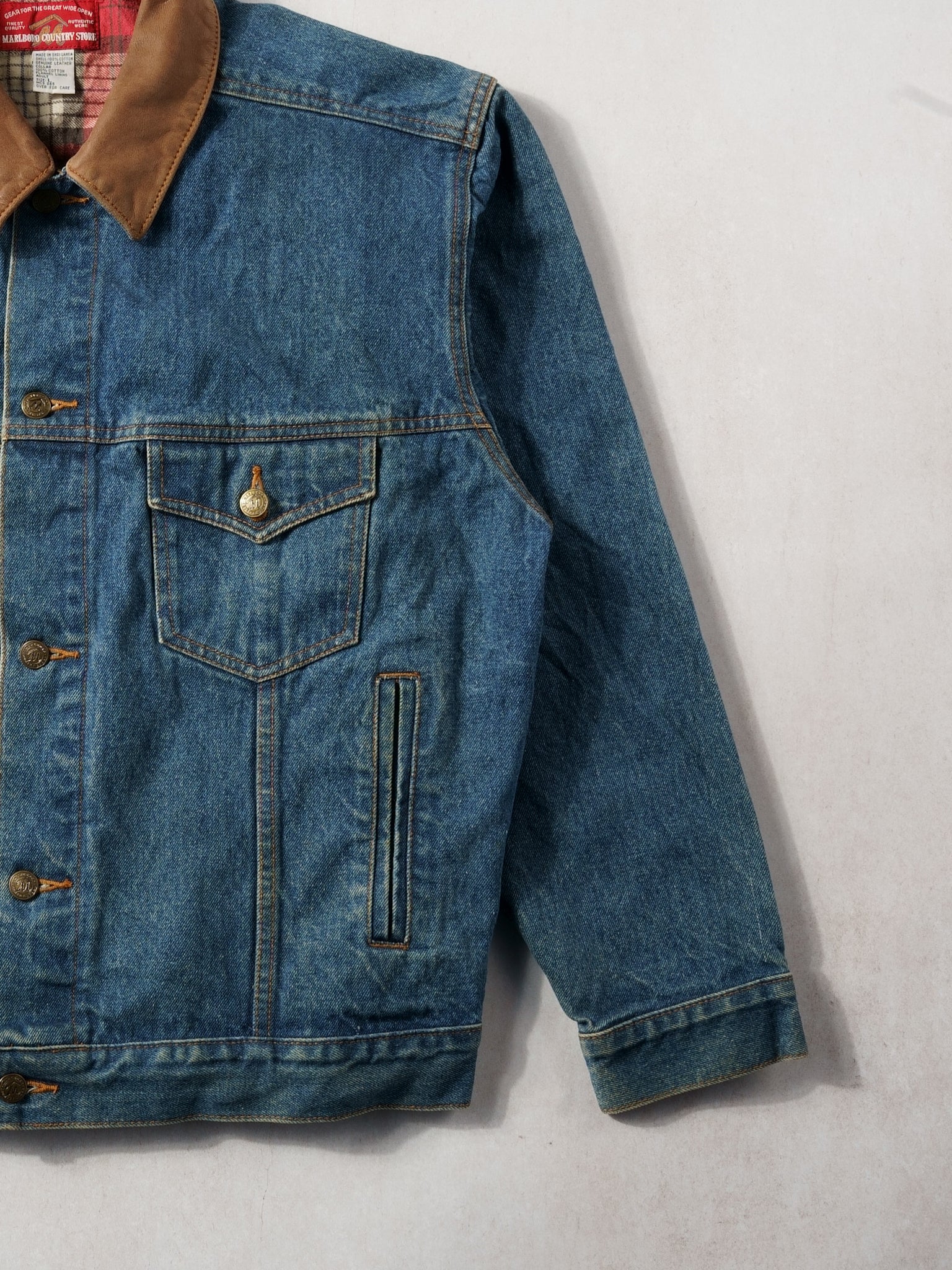 Vintage 90s Blue Denim Marlboro Denim Collared Jacket (L)