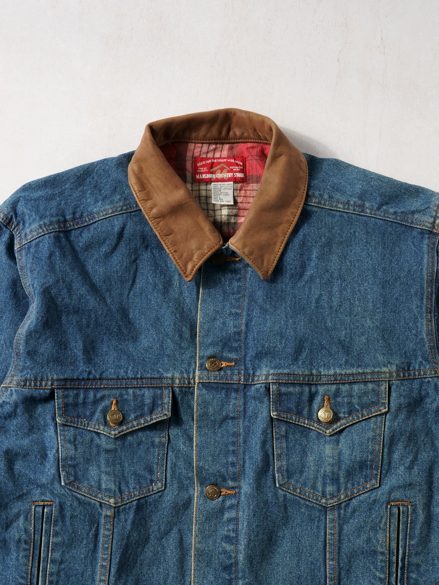 Vintage 90s Blue Denim Marlboro Denim Collared Jacket (L)