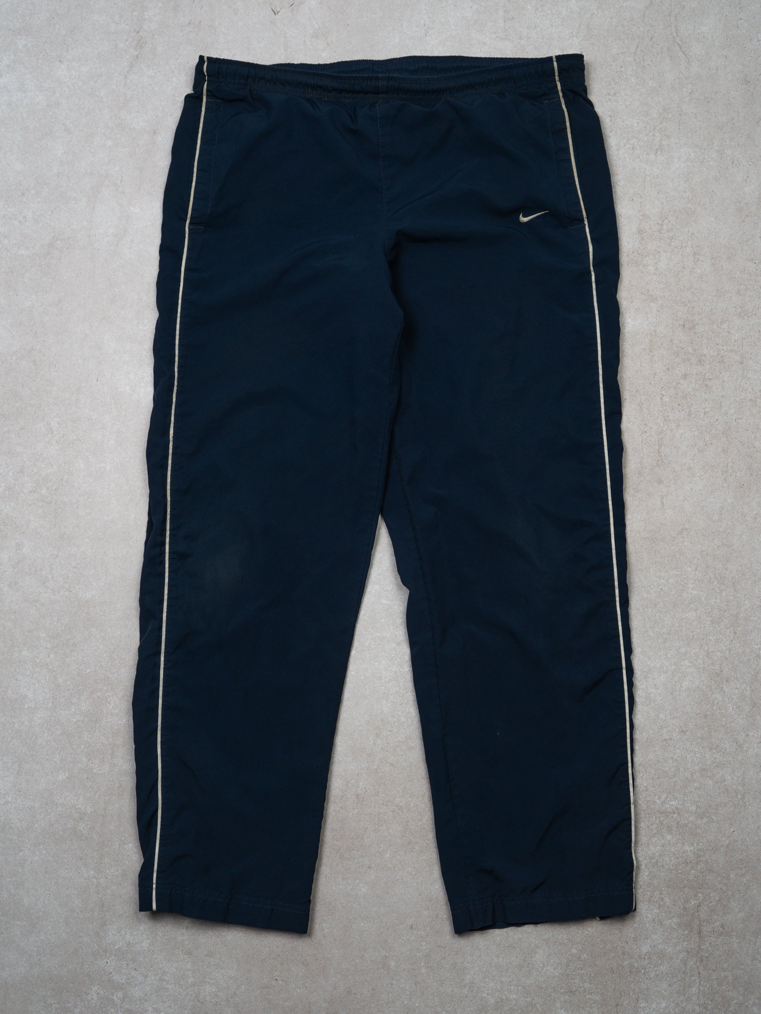 Vintage Y2K Navy + White Nike Windbreaker Pants (M/L)