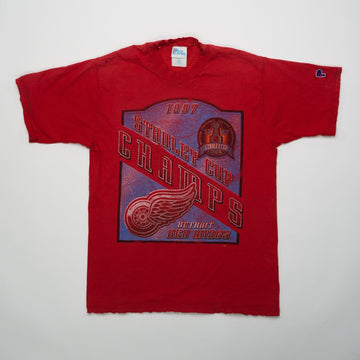 Vintage '97 Red Wings Stanley Cup Champ Tee (S/M) | Rebalance Vintage.