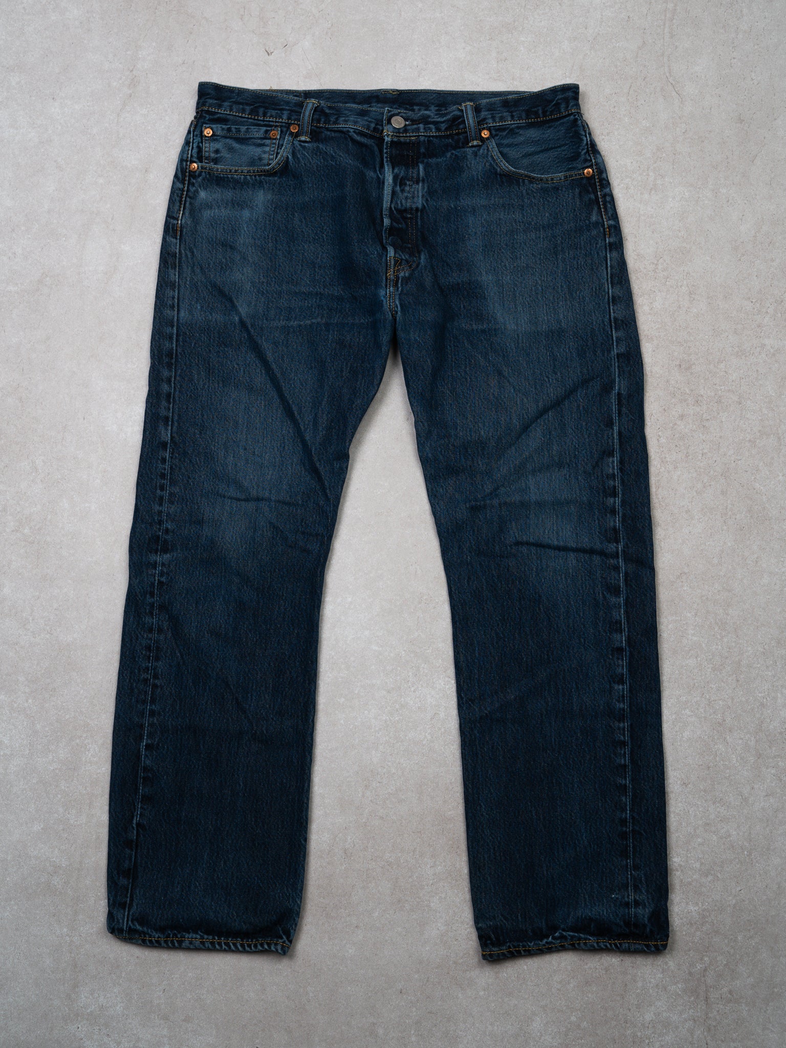 Vintage Dark Blue 501 Levi Jeans (36 x 30)