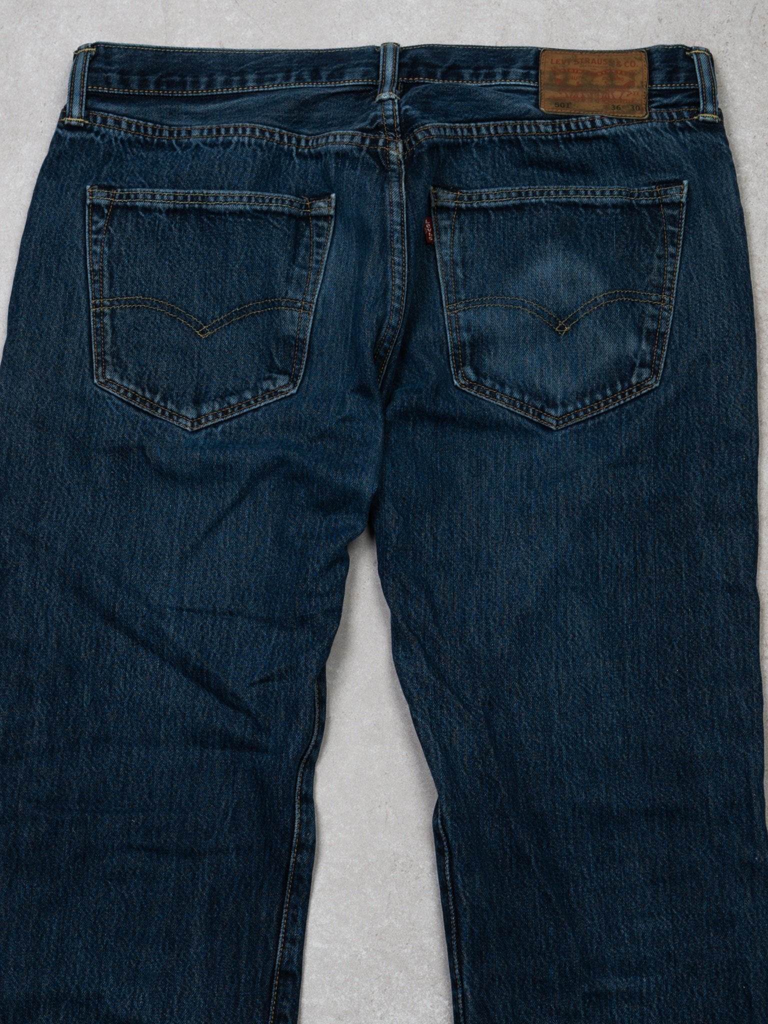 Vintage Dark Blue 501 Levi Jeans (36 x 30)