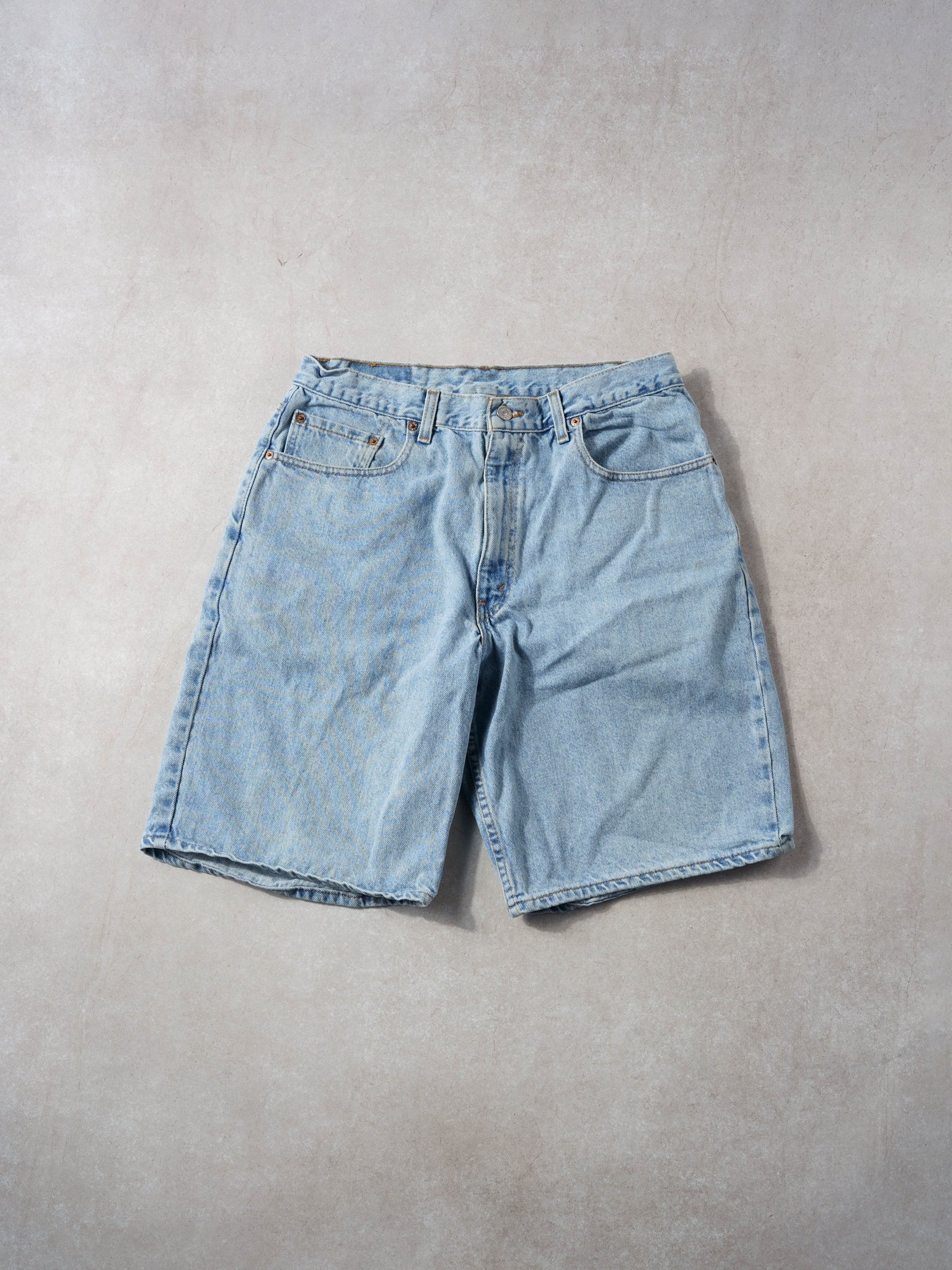 Vintage 90s Washed Blue Levi's 560 Denim Jean Shorts (34x11)