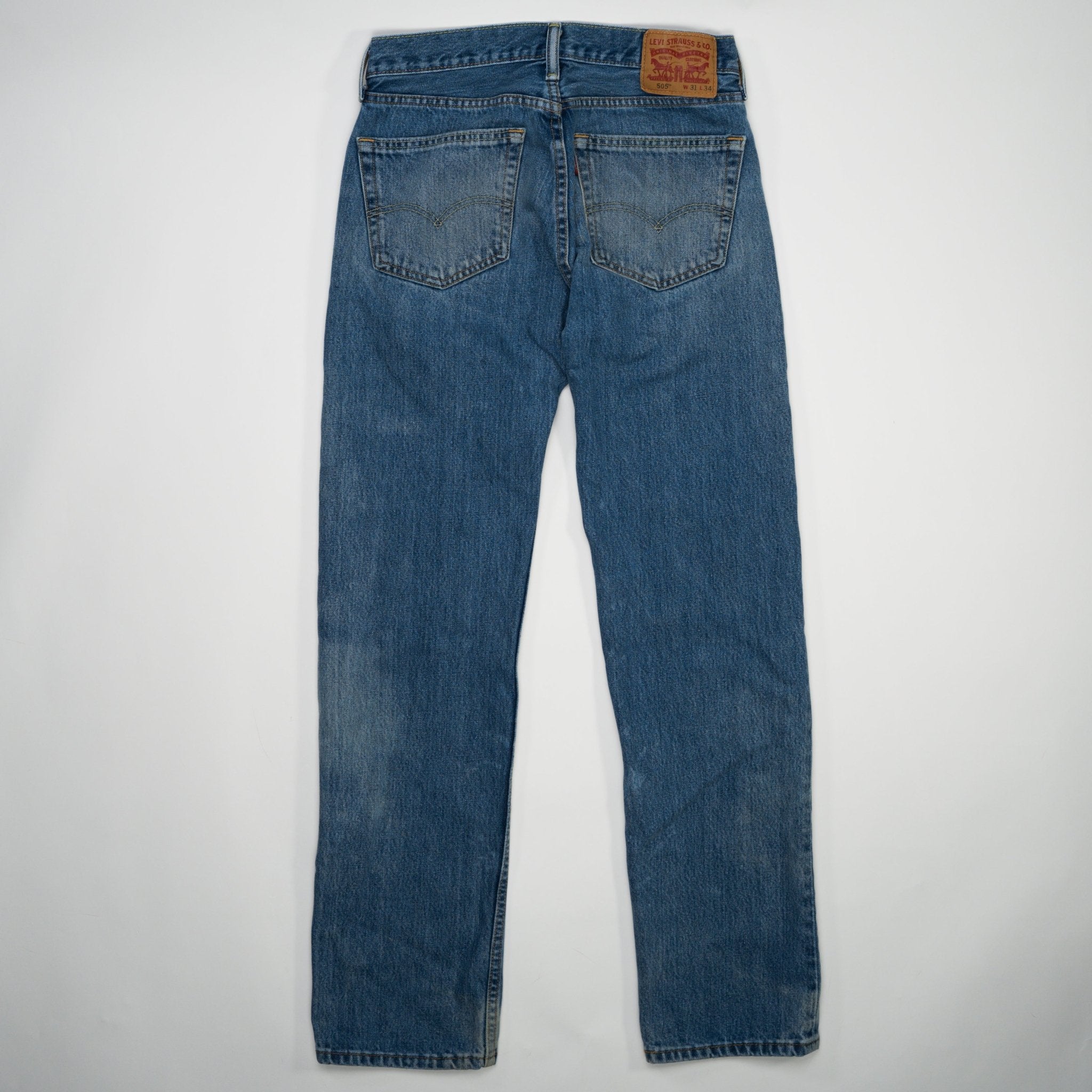 Vintage Blue Levi 505 Jeans (31 x 34) | Rebalance Vintage.