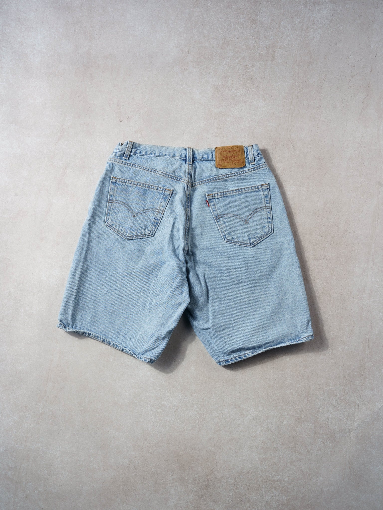 Vintage 90s Washed Blue Levi's 560 Denim Jean Shorts (34x11)