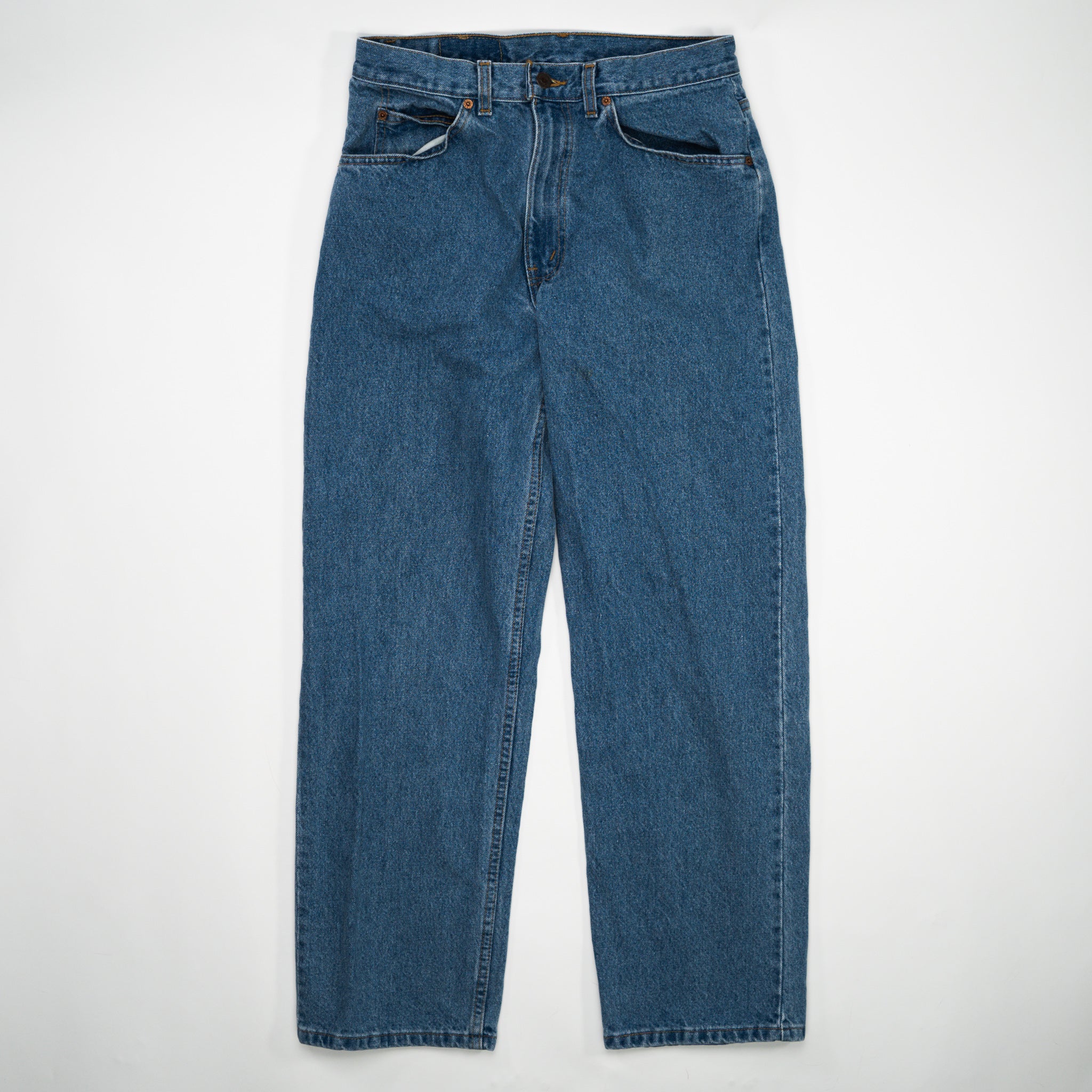 Vintage 1970s Blue Levi Straight Leg Jeans (30 x 30) | Rebalance Vintage.