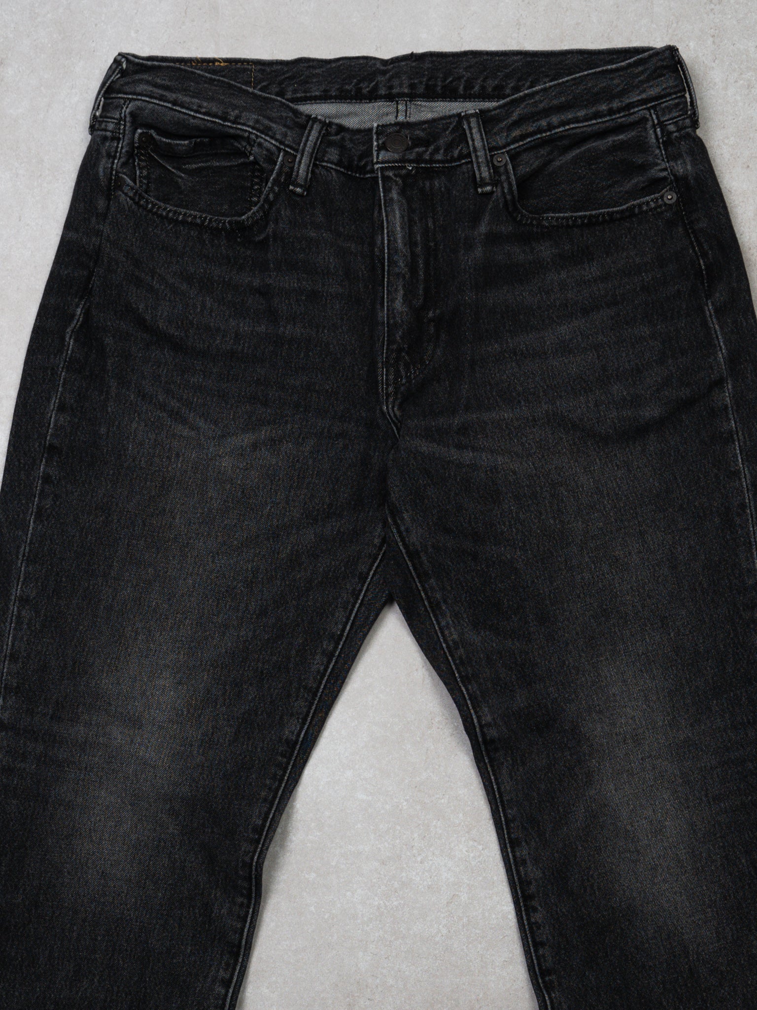Vintage Faded Black 541 Levi Jeans (32 x 28)
