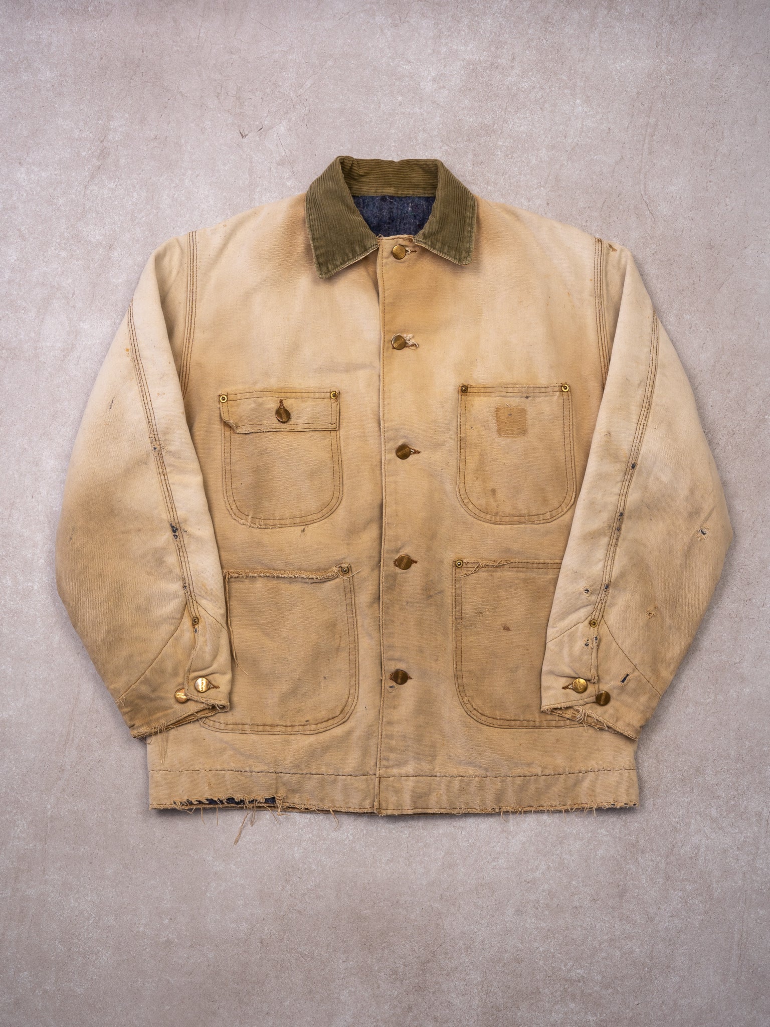 Vintage Rugged Biege Carhartt Blanket Lined Duck Chore Jacket (M/L)