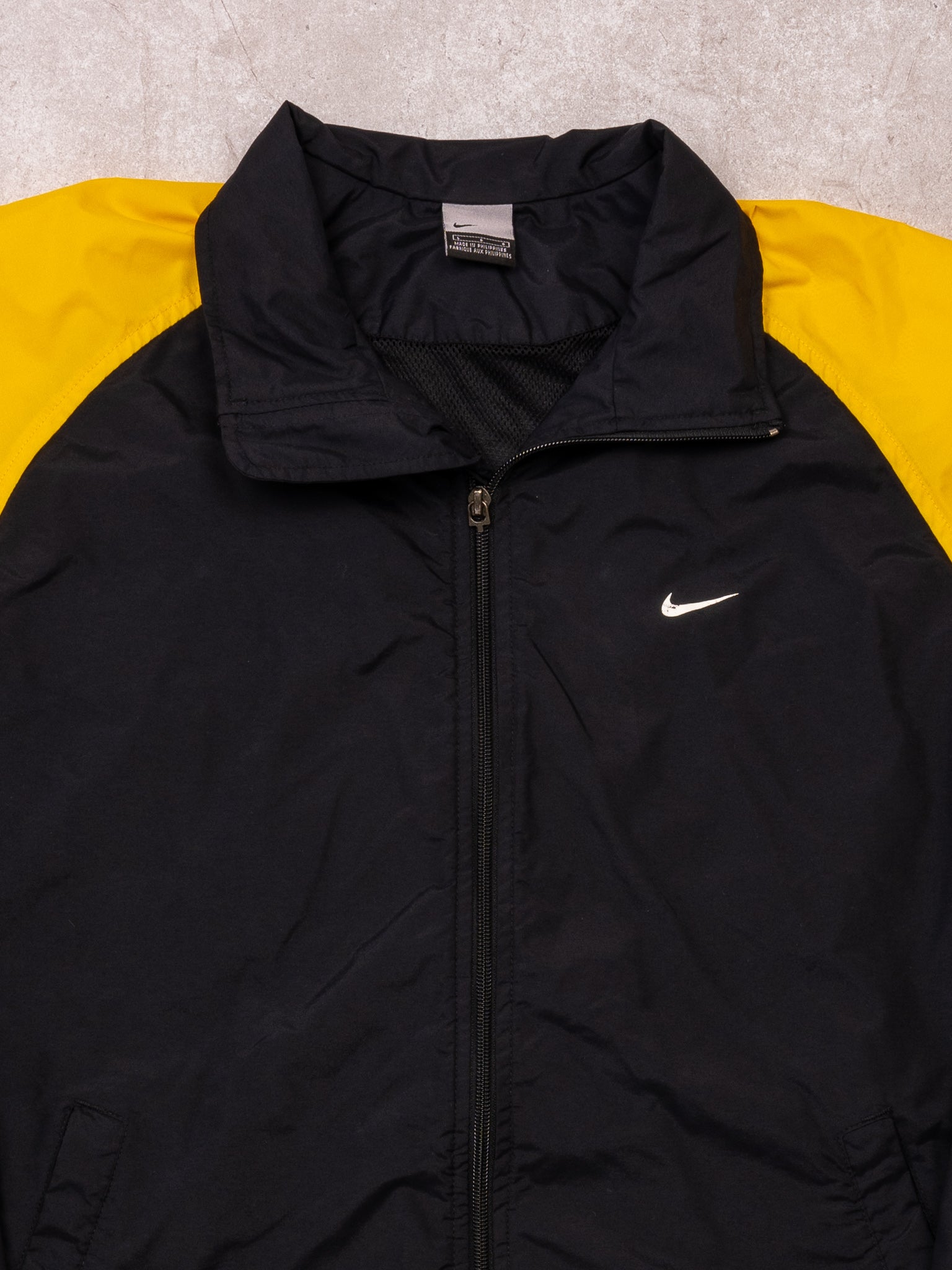 Vintage Y2K Yellow + Black Nike  Windbreaker (M/L)