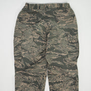 Vintage U.S Air Force Camouflage Pants 2.0 (32 x 31)