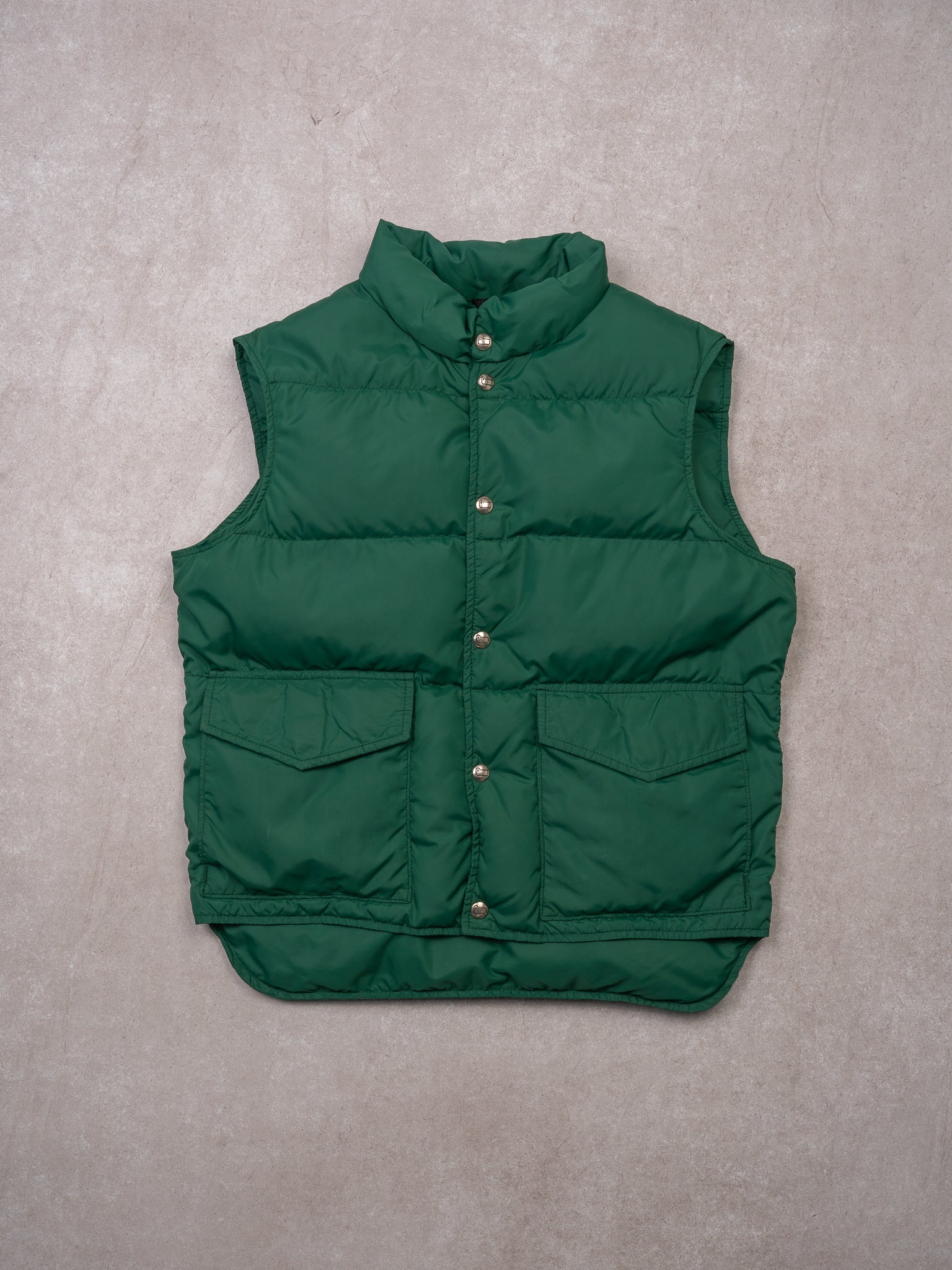 Vintage Green Woolrich Puffer Vest (M) – Rebalance Vintage