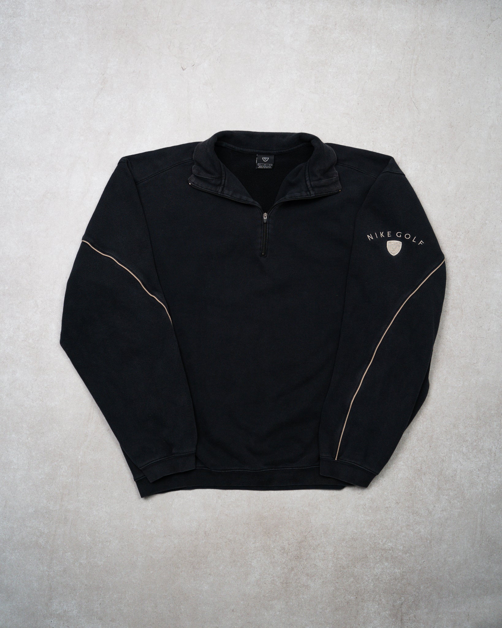 Vintage Y2K Black + Beige Nike Golf 1/4 Zip Sweater (XL)