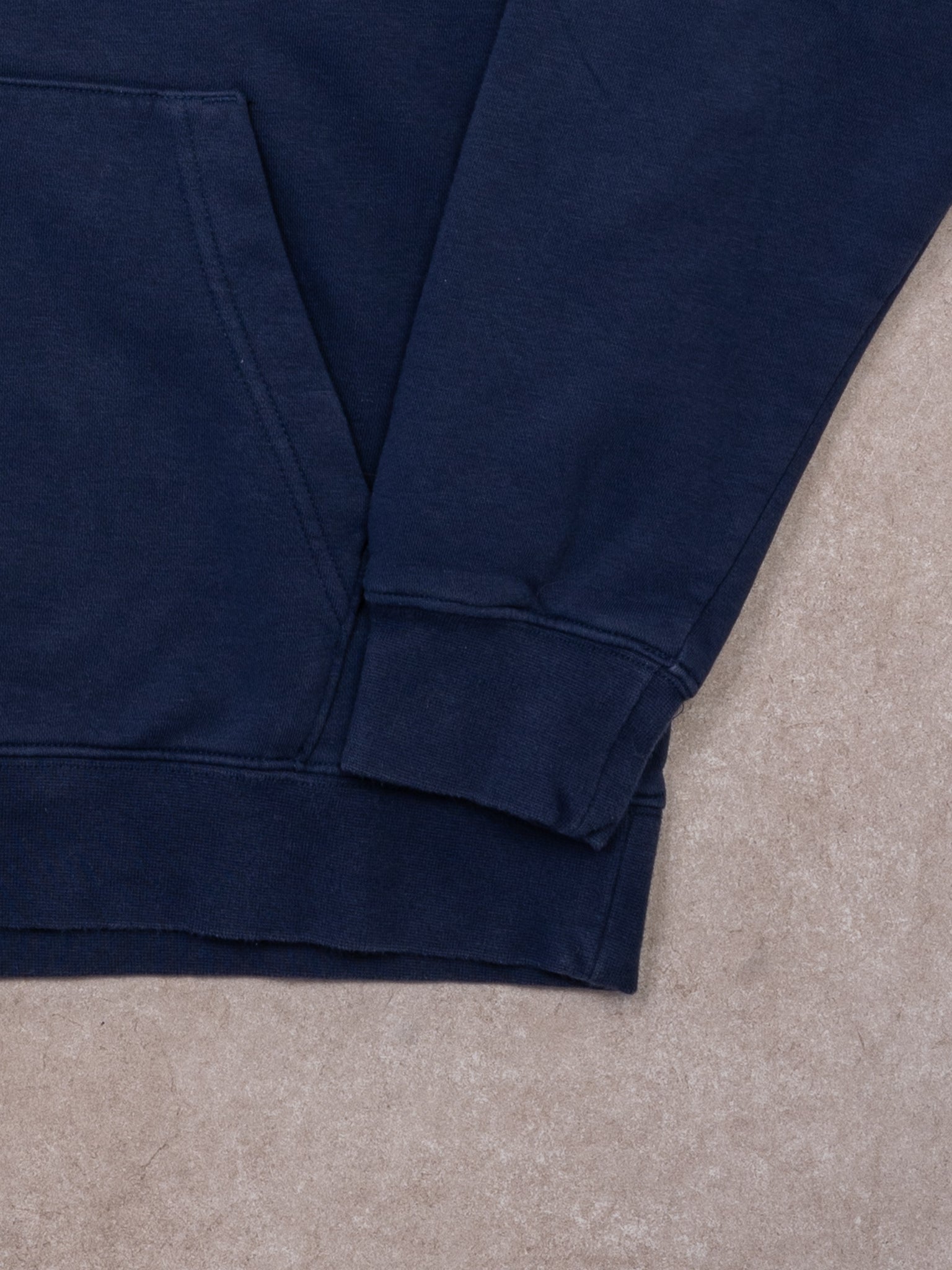 Vintage Navy Y2K Nike Essential Hoodie 3.0 (L)