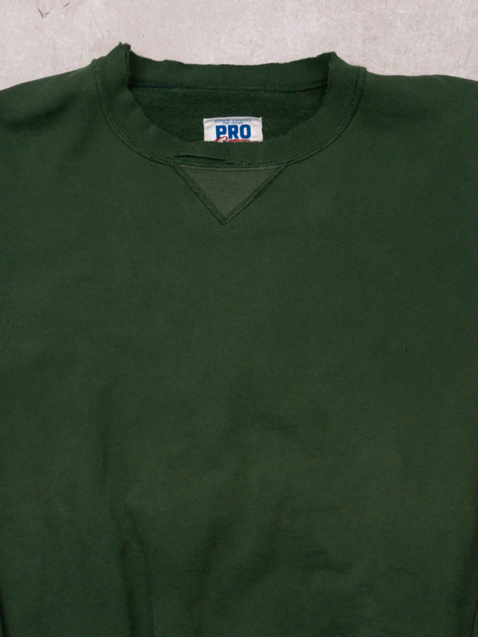 Vintage 90s Rugged Green Pro Cotton Russell Athletics Crewneck  (L)
