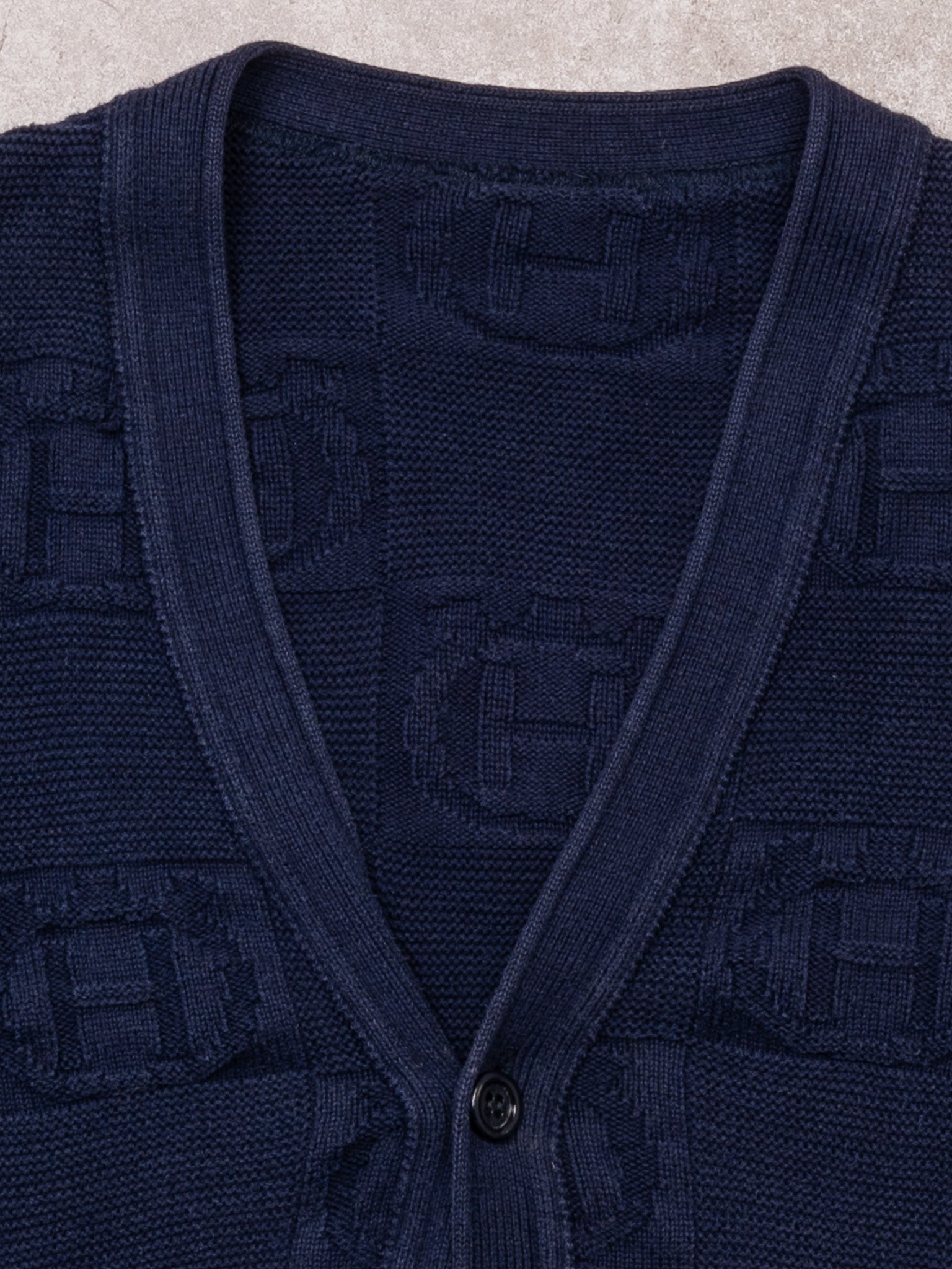 Vintage 90s 'H' Knit Cardigan (L)