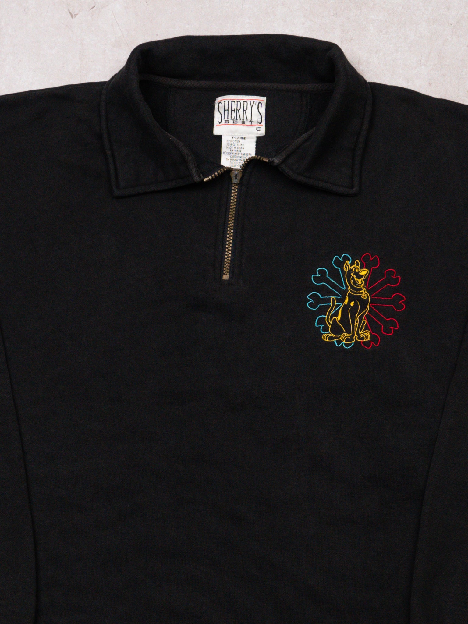 Vintage 90s Black Scooby Doo Bone 1/4 Zip Sweater (L)