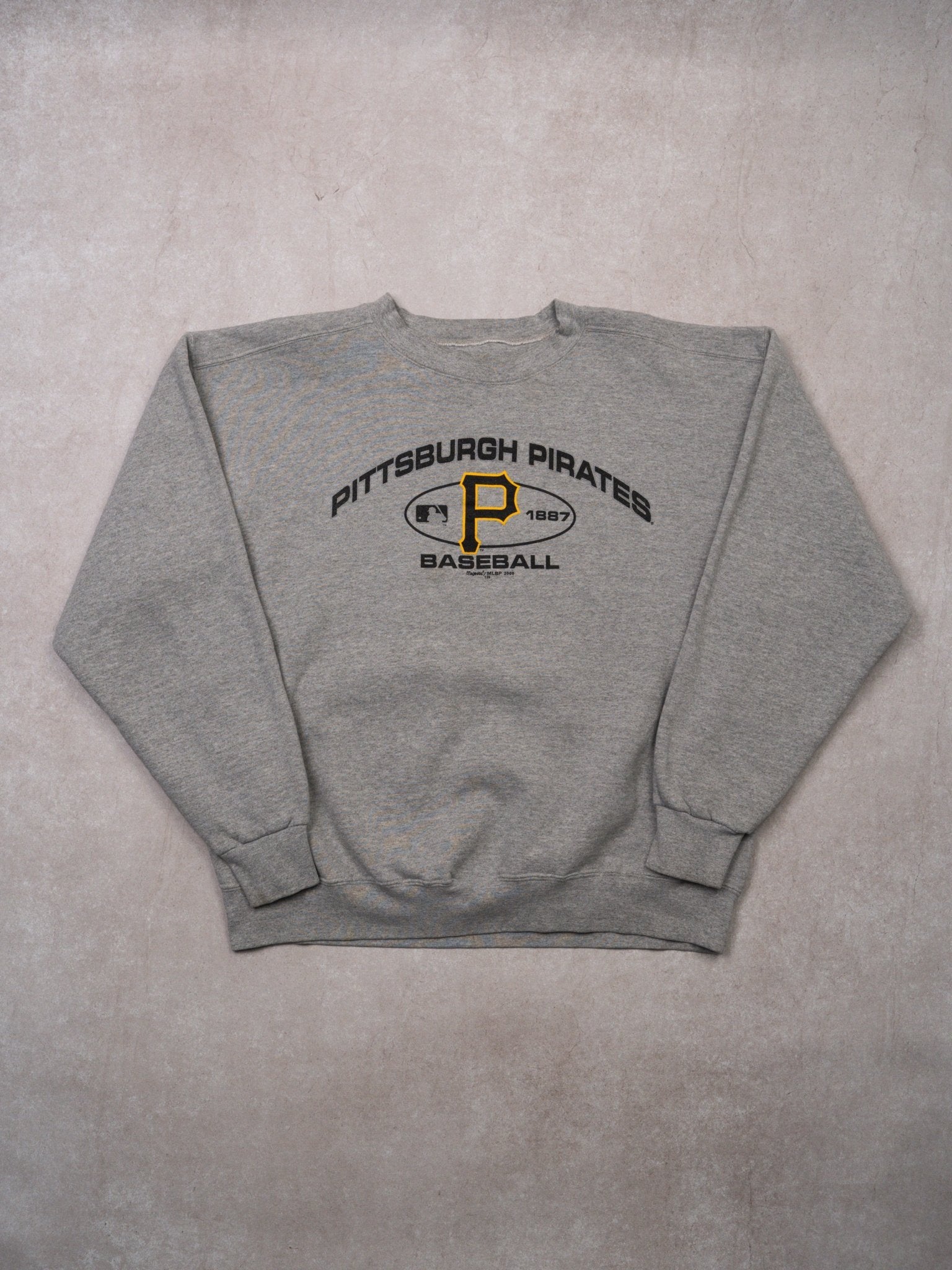 Vintage '00 Grey Pittsburgh Pirates Majestic Crewneck (XL)