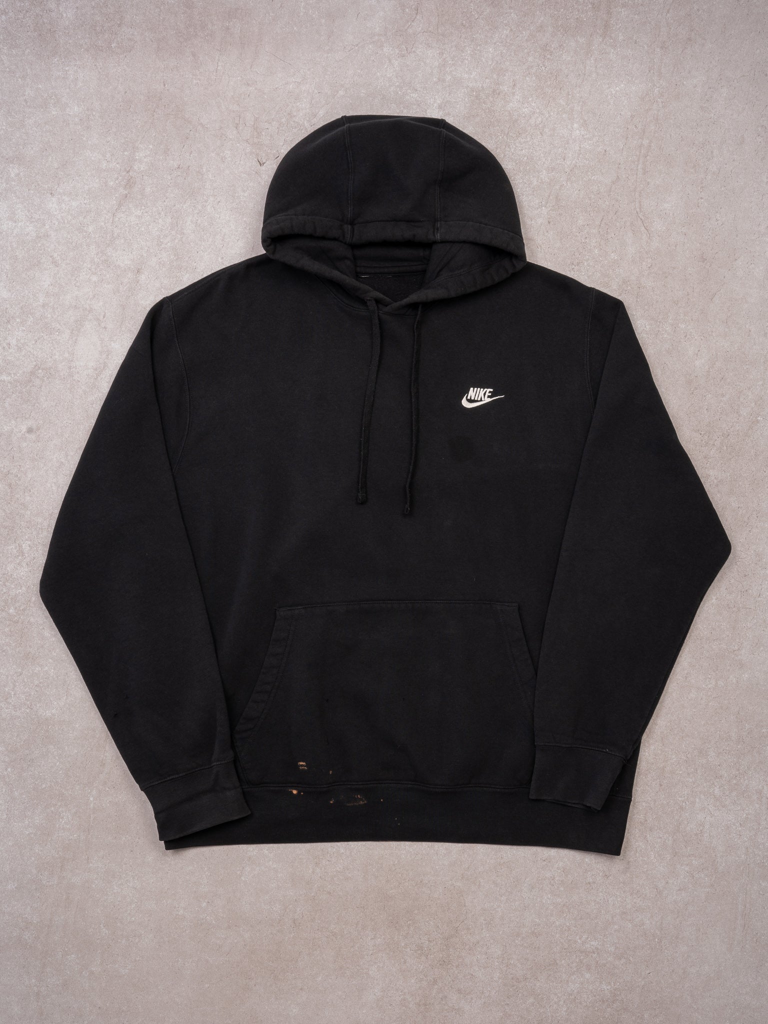 Vintage Y2K Black Nike Essential Hoodie 2.0 (L)
