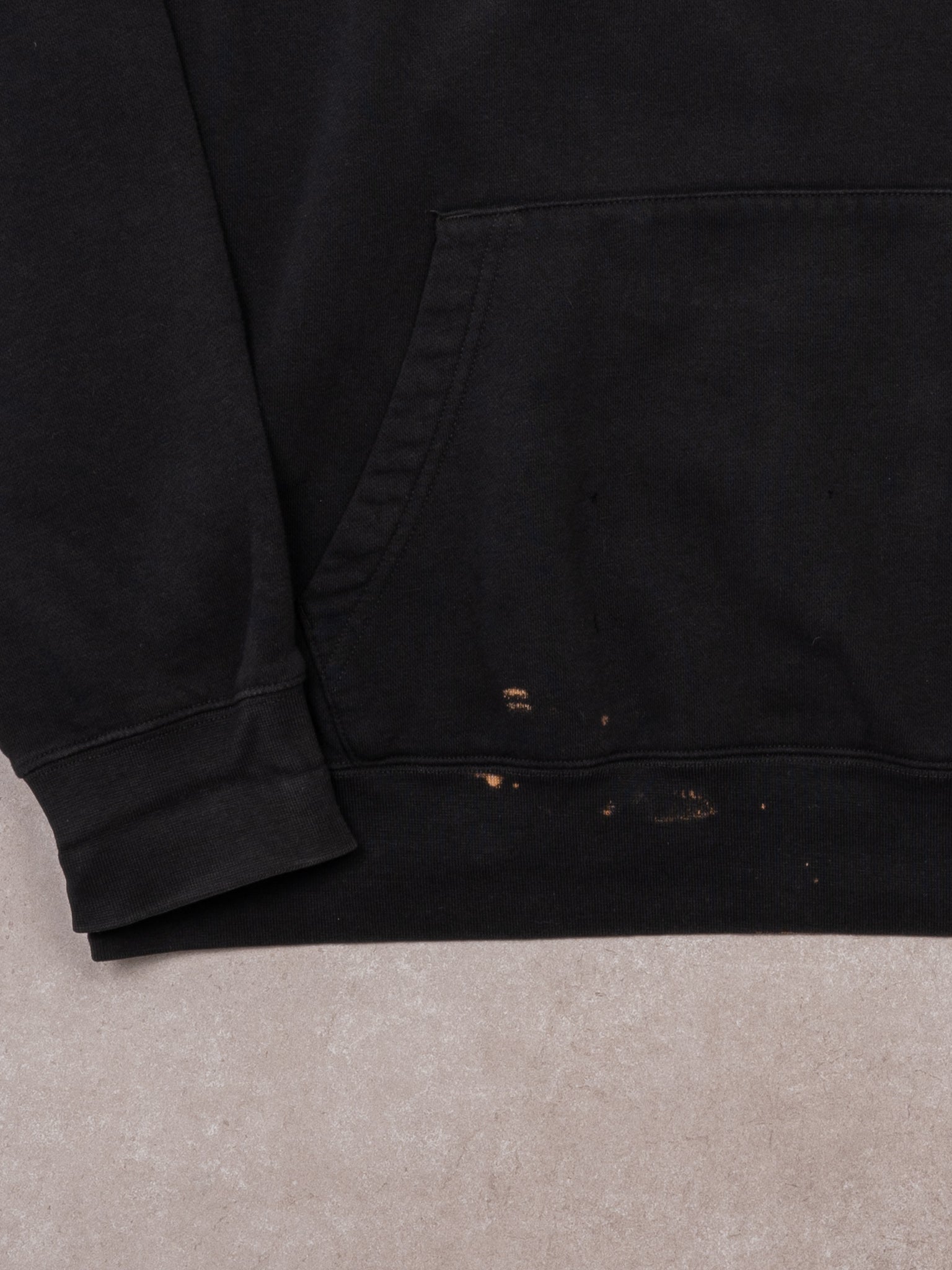 Vintage Y2K Black Nike Essential Hoodie 2.0 (L)