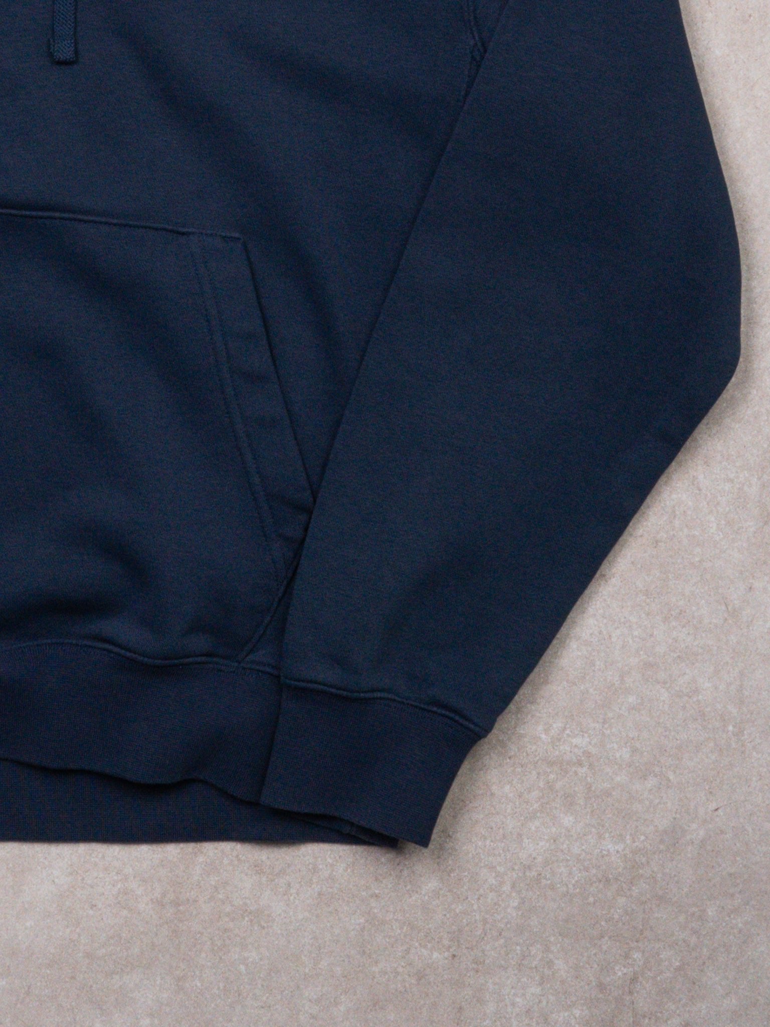 Vintage Y2K Navy Nike Essential Hoodie 2.0 (M)