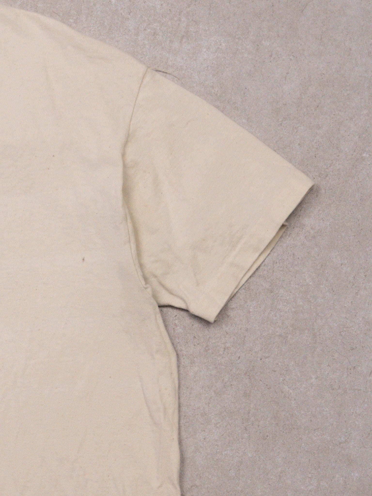 Vintage RARE Beige '95 Reebok x Jeep National Champ Series Tee (L)