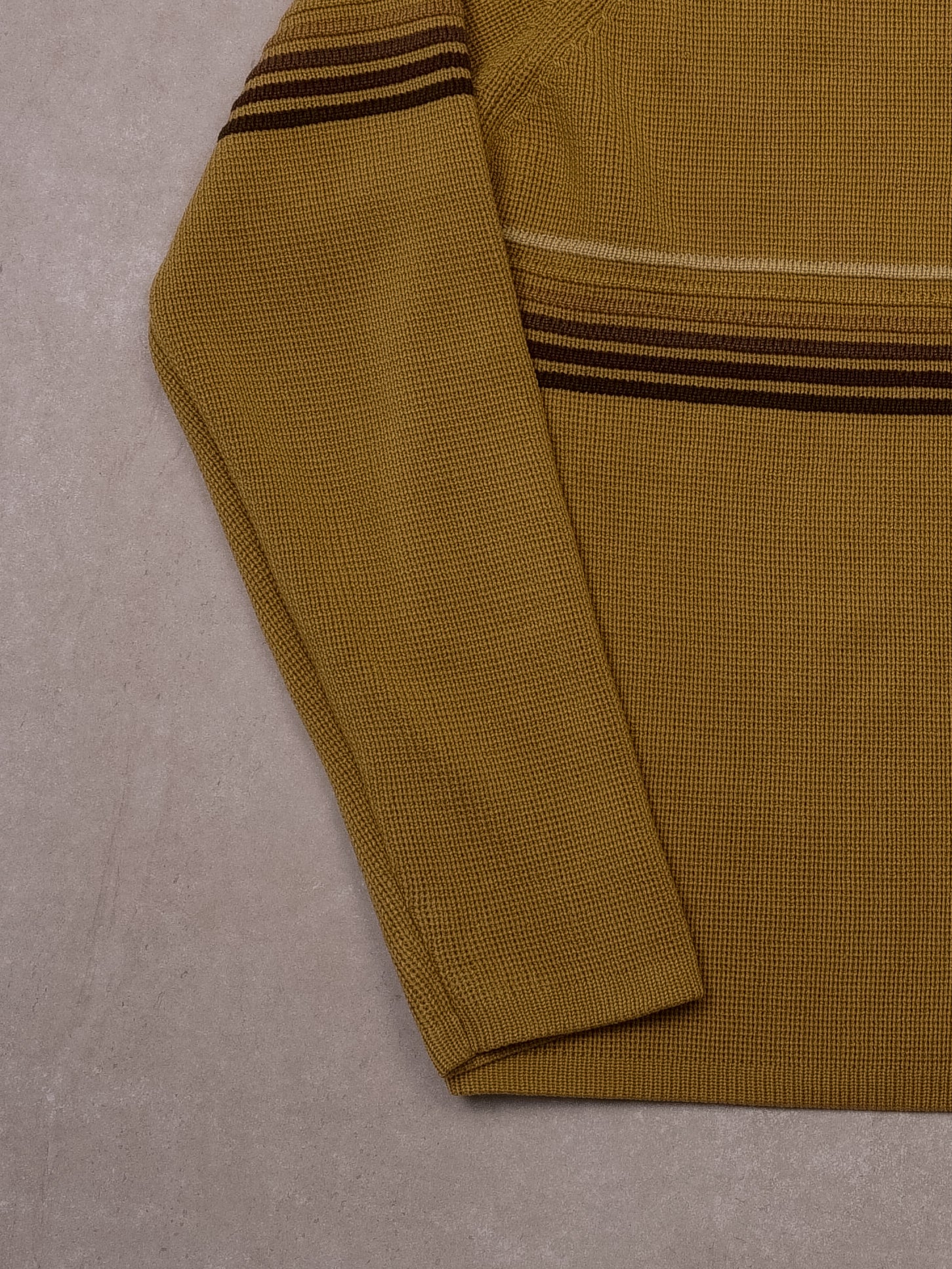 Vintage RARE 70s Brown Abu Dhabi Police GHO Knit Crewneck (M)
