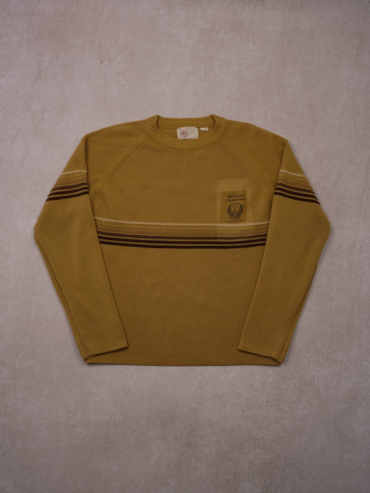Vintage RARE 70s Brown Abu Dhabi Police GHO Knit Crewneck (M)