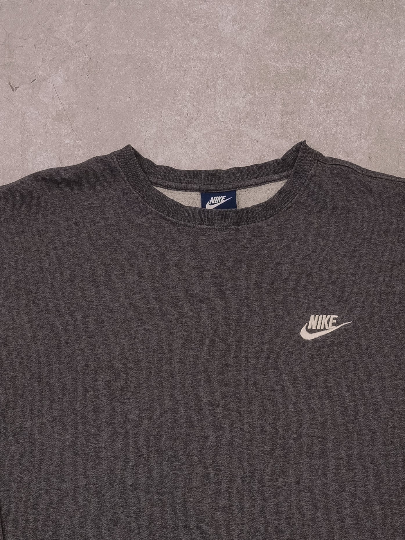 Vintage Y2K Grey Nike Spell Out Crewneck (L)