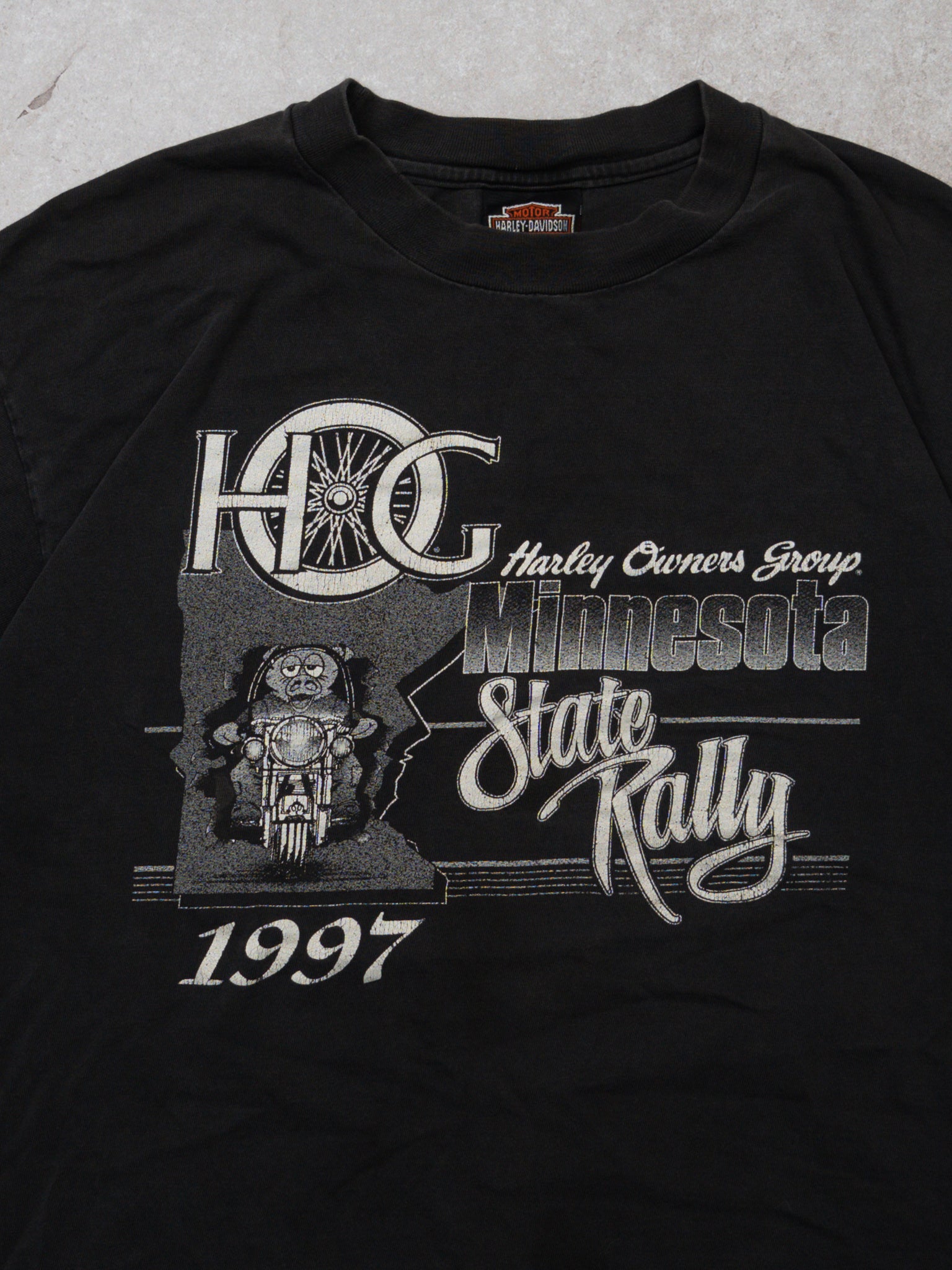 Vintage '97 Washed Black Harley Owners Group State Rally Tee (M)