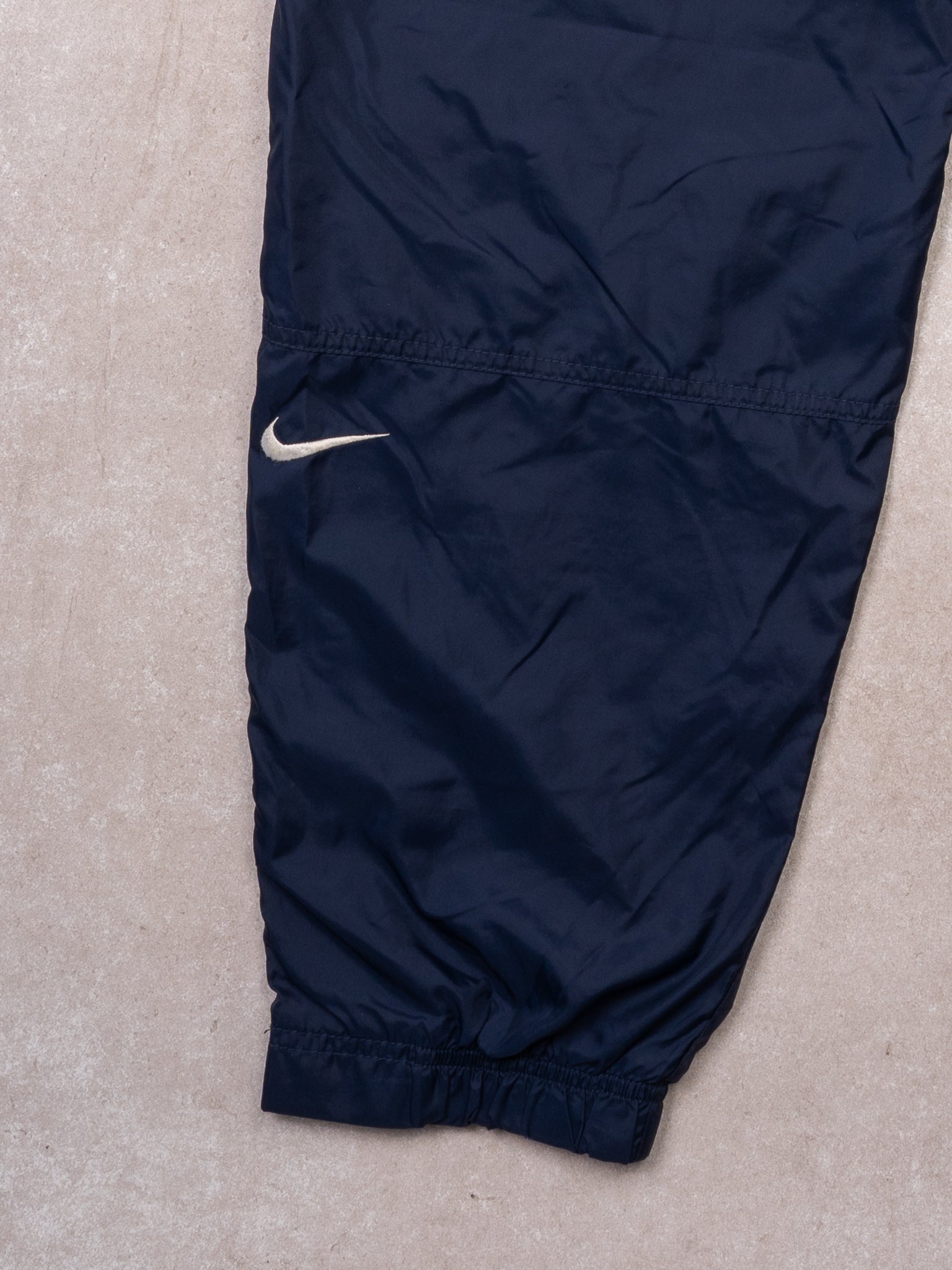 Vintage 90s Navy Nike Insulated Windbreaker Pants (M)