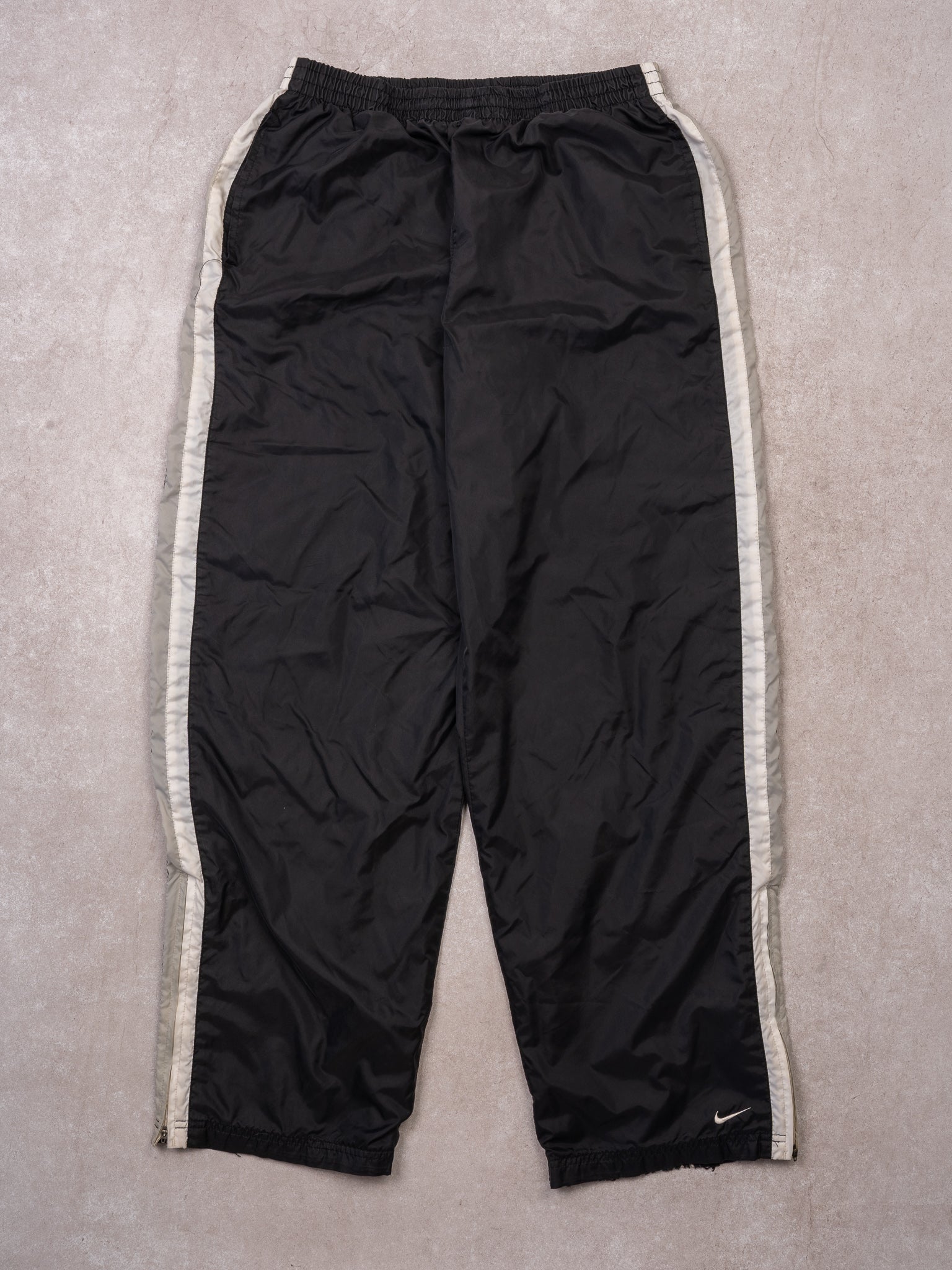 Vintage Y2K Black  + Grey + White Windbreaker Pants (M/L)