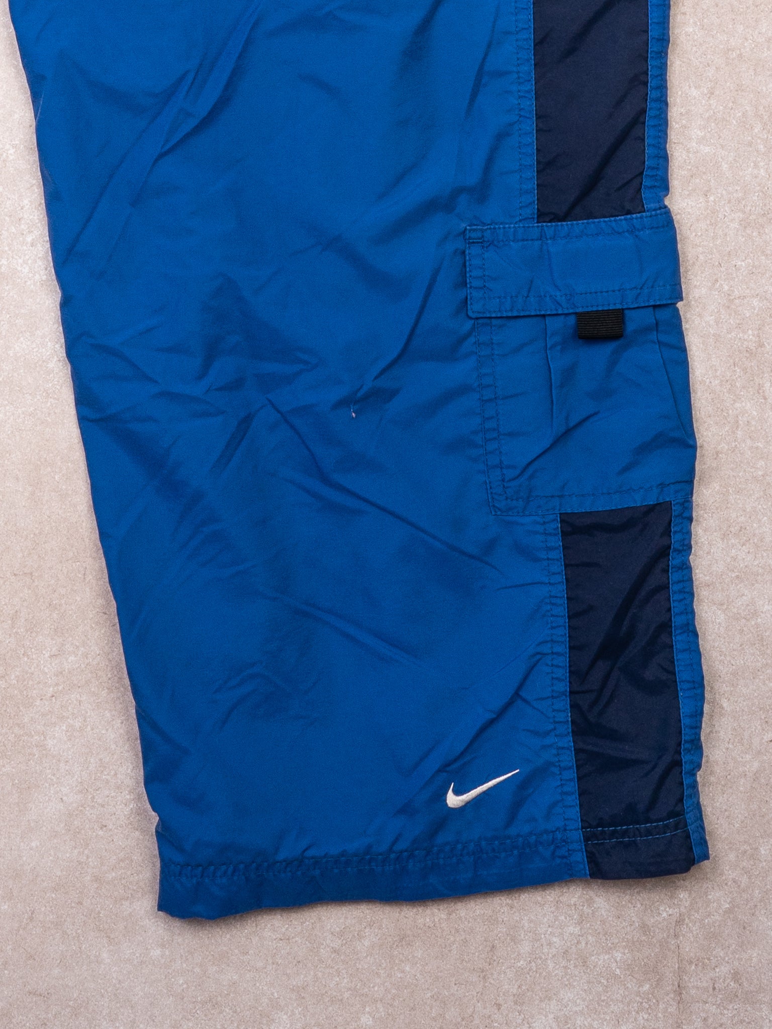 Vintage Bright Blue + Navy Nike Windbreaker Pants (L)
