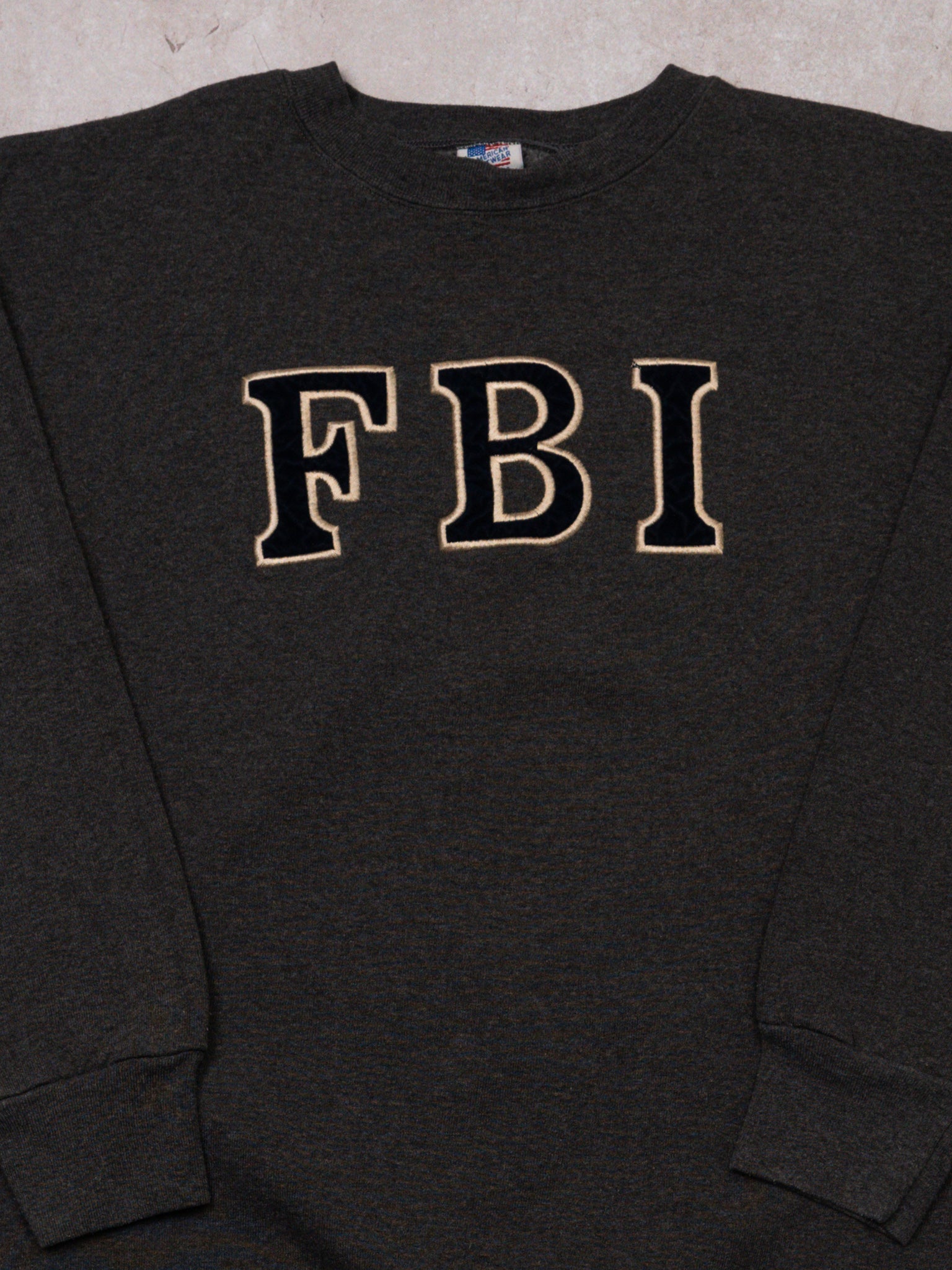 Vintage 90s Dark Grey FBI Crewneck (M)