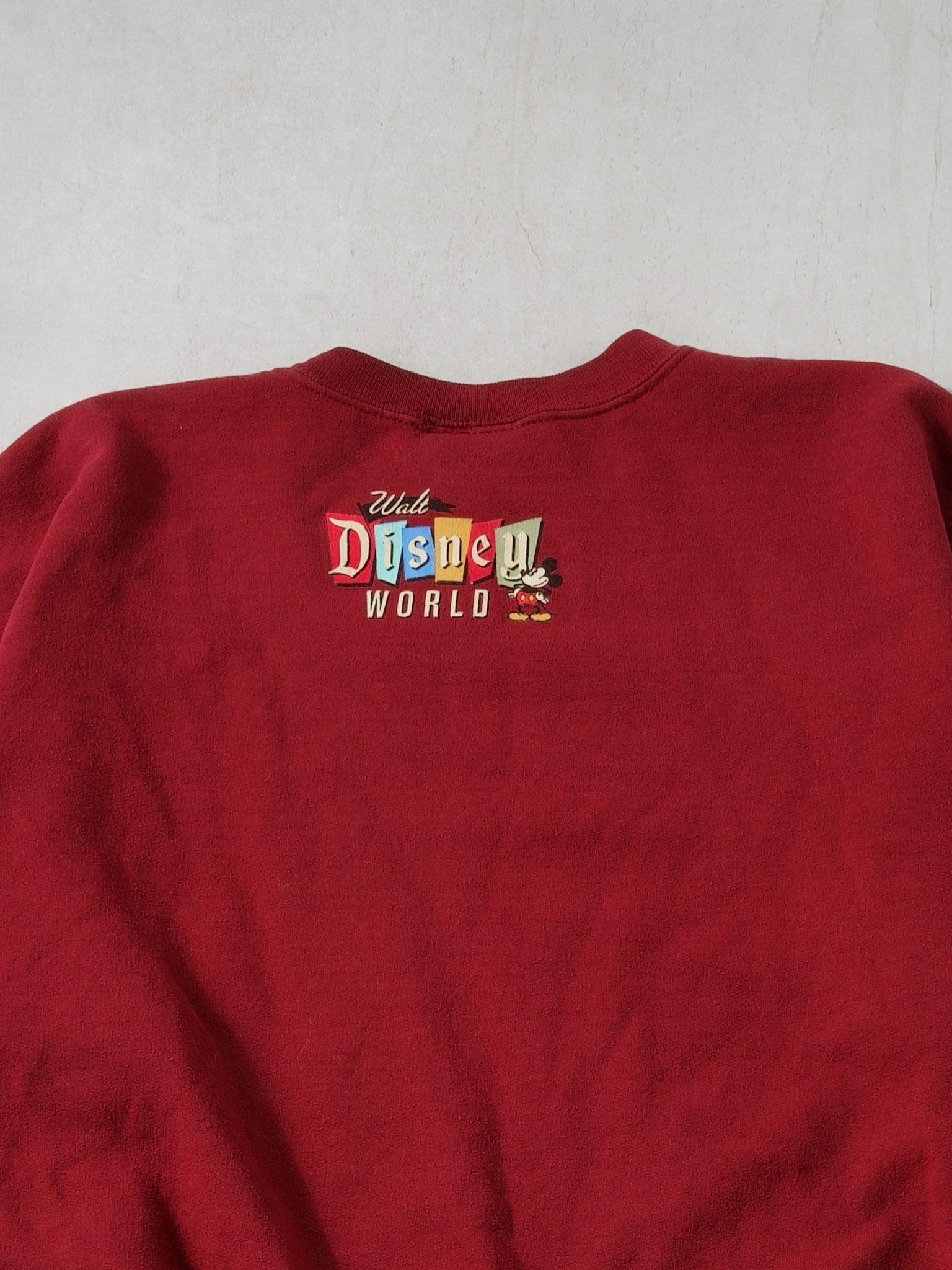 Vintage 90s Bright Maroon Walt Disney World Graphic Crewneck (L)