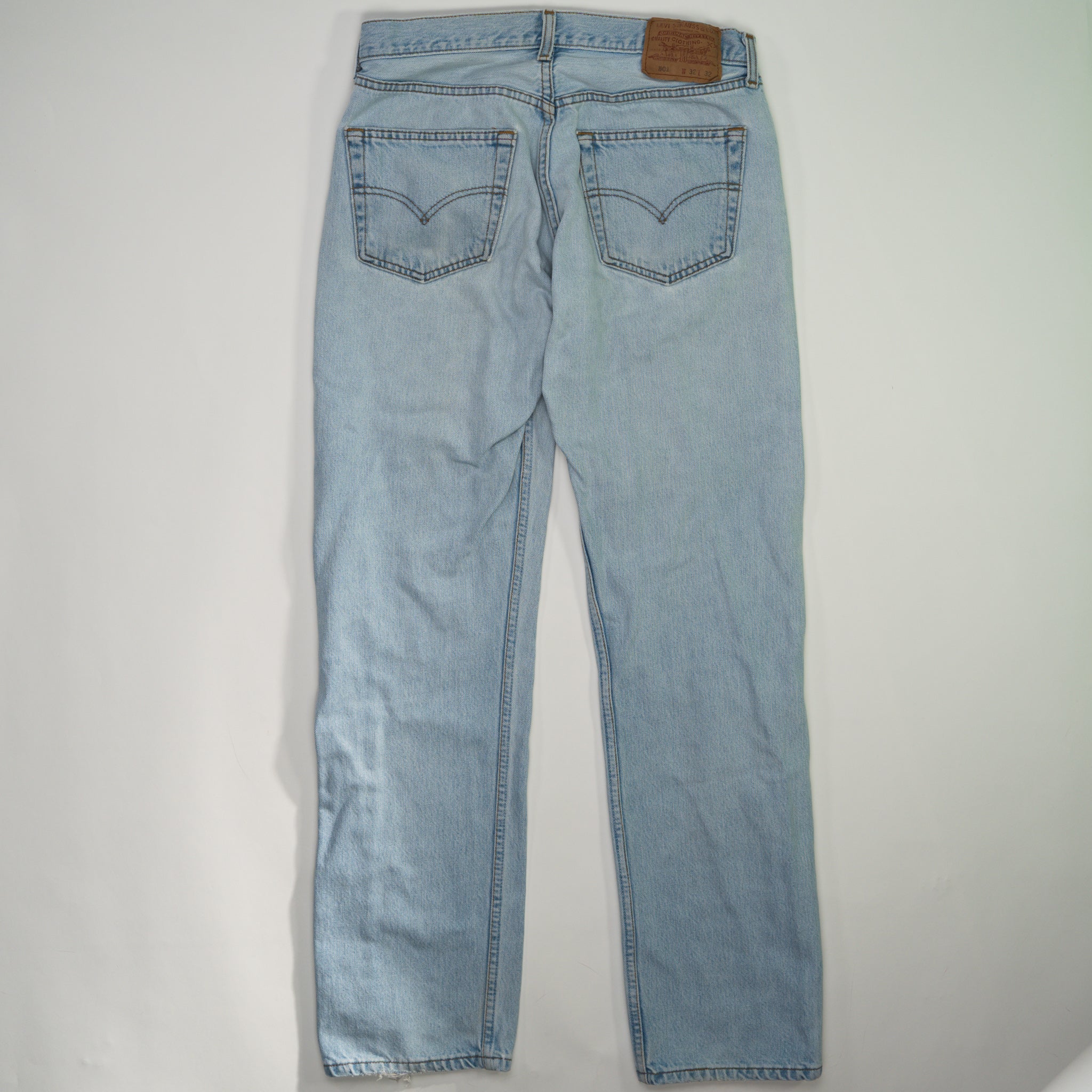 Vintage Light Washed 501 Straight Cut Levi Jeans (32 x 32)
