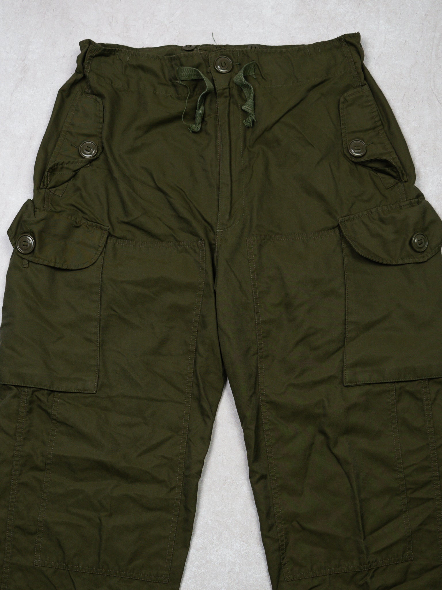 Vintage '88 Adjustable Green Army Windproof Parachute Pants 2.0 (32-38 x  28)