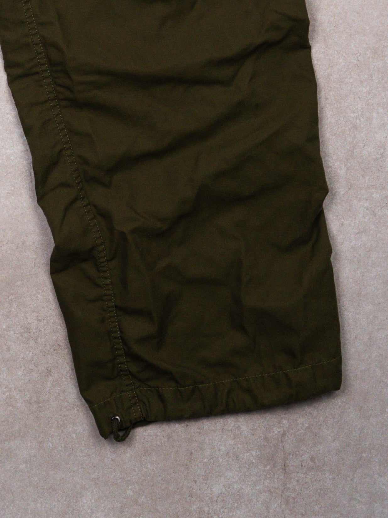 Vintage Green Army Parashute Cargo Pants (32-34 x 30)