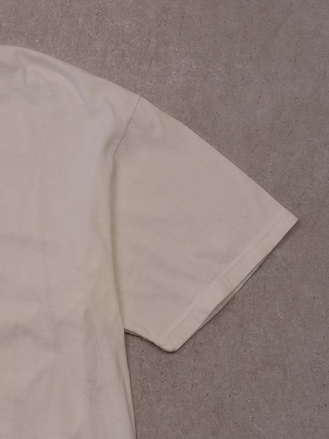 Vintage 90s White "Hammered" Tee (S/M)