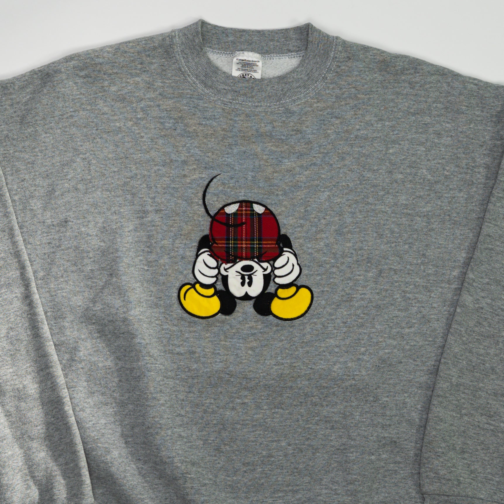 Vintage 90s Mickey Mouse Bent Over Crewneck (L)