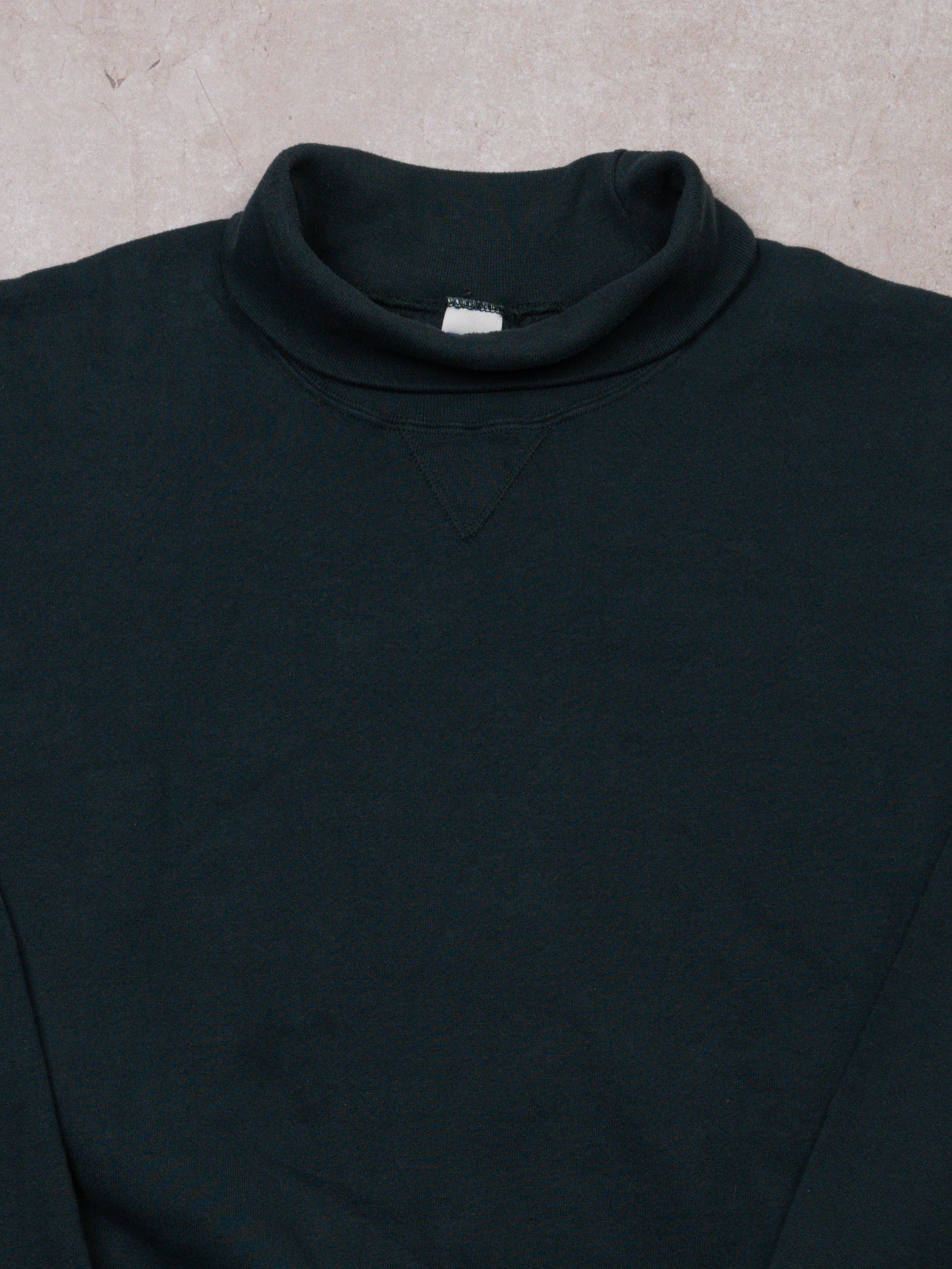 Vintage 90s Green Russell Athletics Turtleneck Sweater (L)