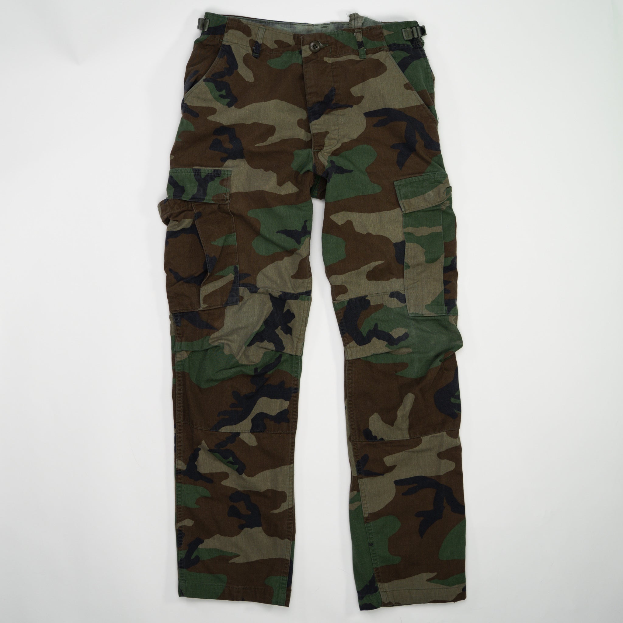Vintage Army Camo Gargo Pants (30 x 30)