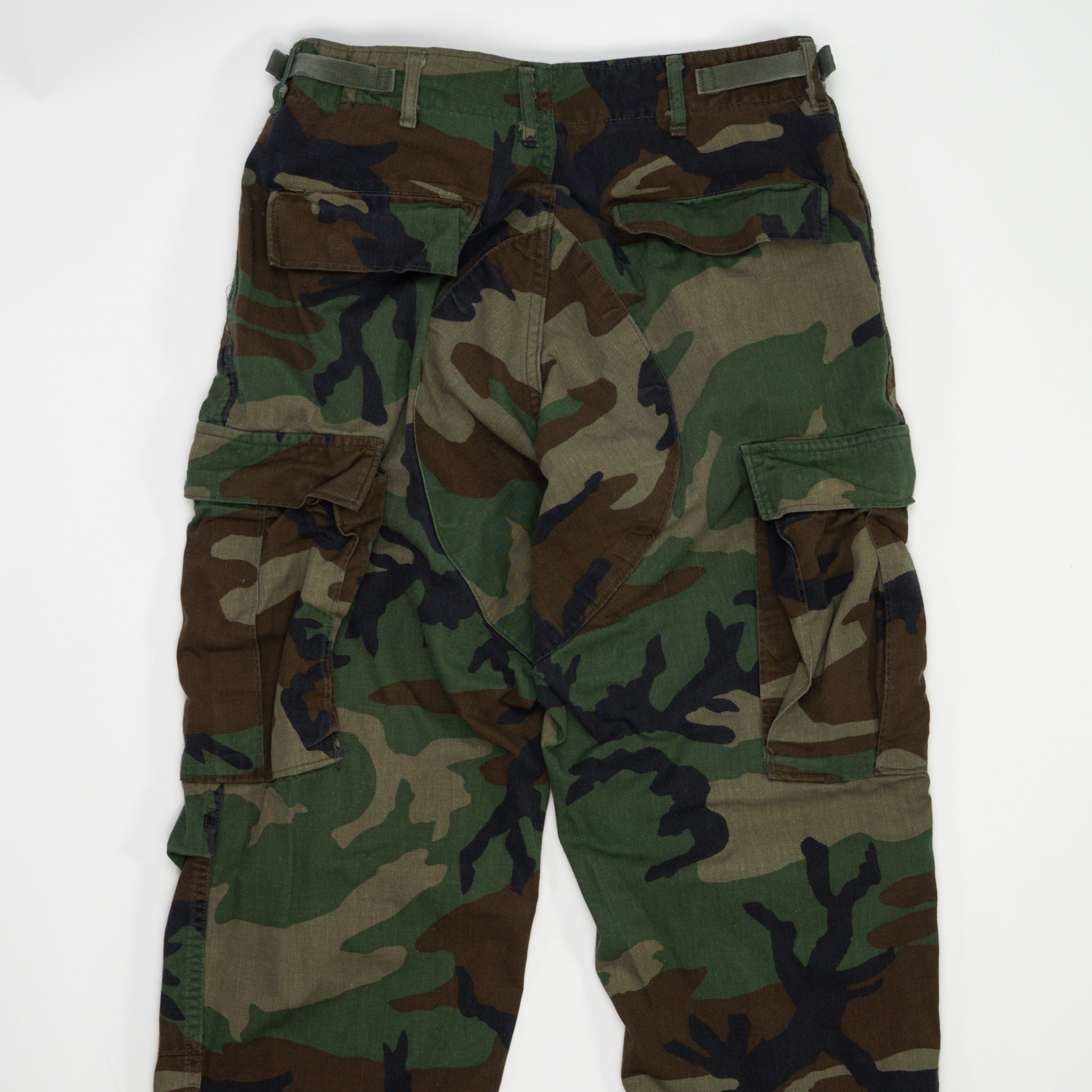 Vintage Army Camo Gargo Pants (30 x 30)