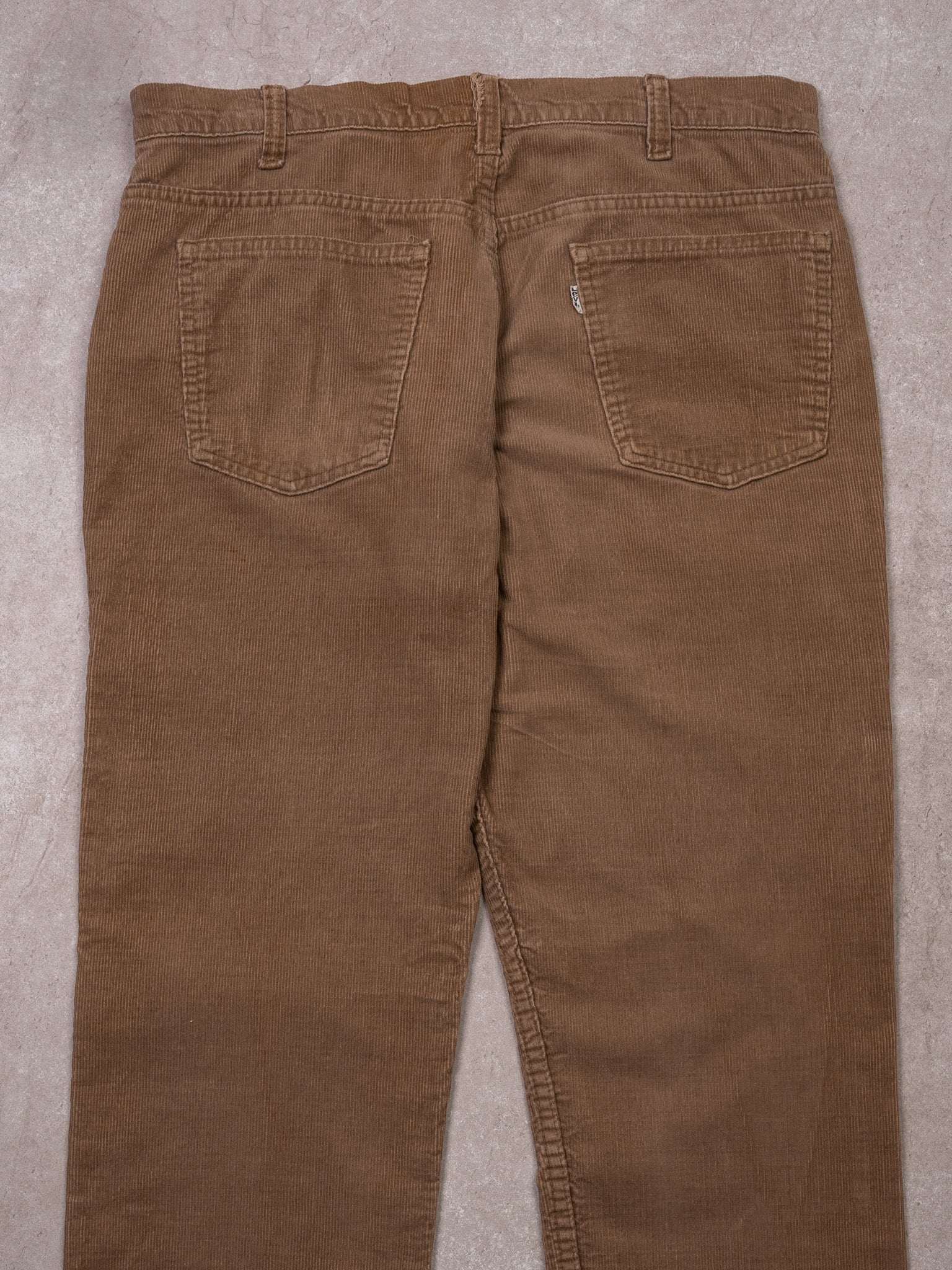 Vintage Beige Levi Corduroy White Tab Pants (36 x 33)