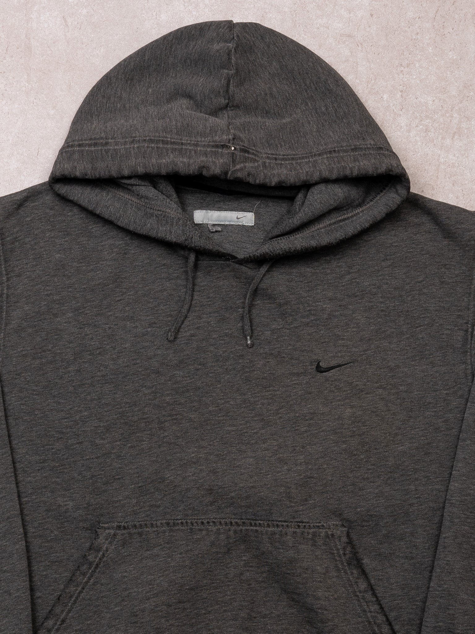 2000s Grey Nike Essentials Swoosh Hoodie (M/L)