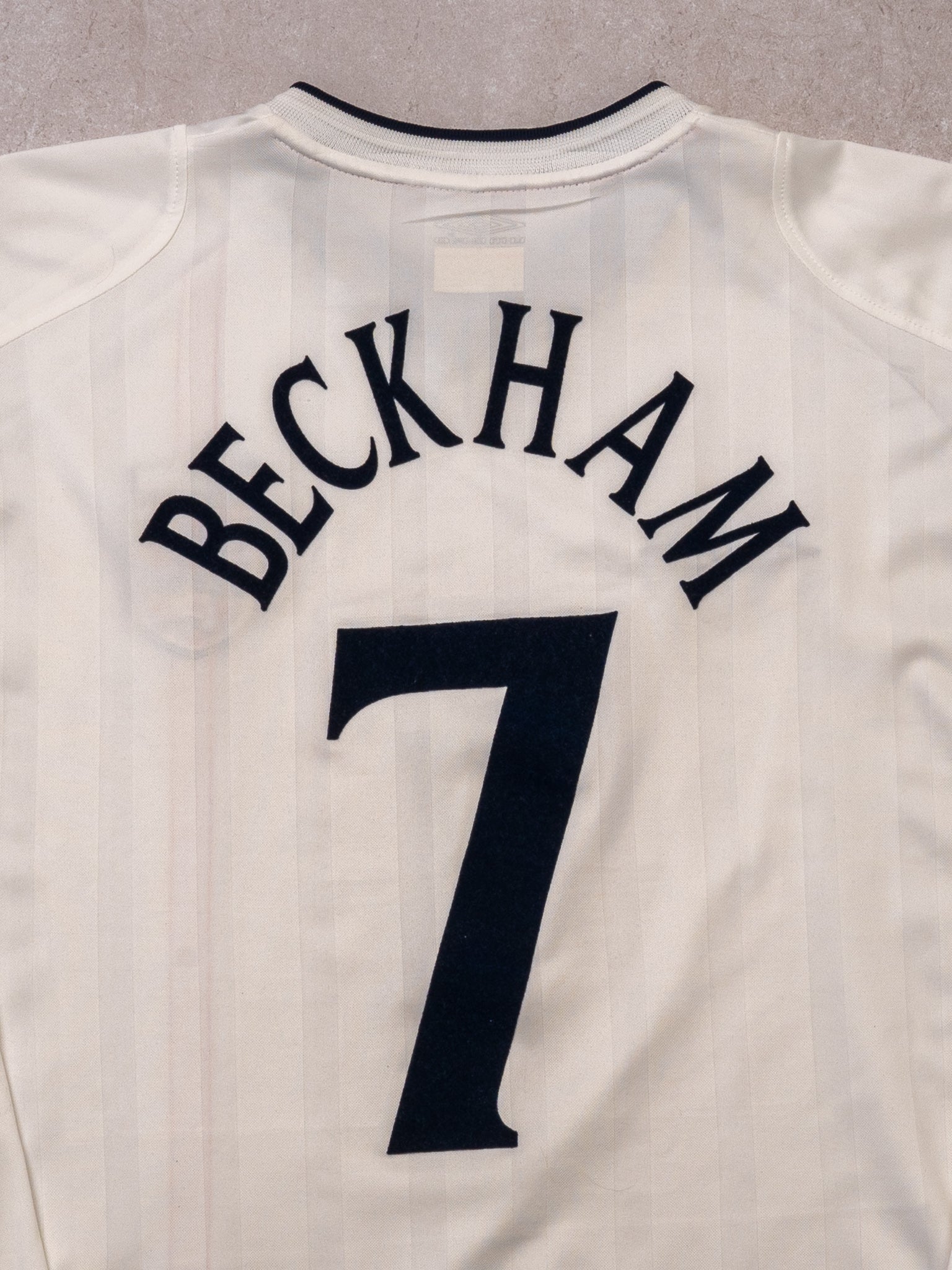 Vintage 00s Beckham #7 England Home x Authentic Umbra Jersey (XL)