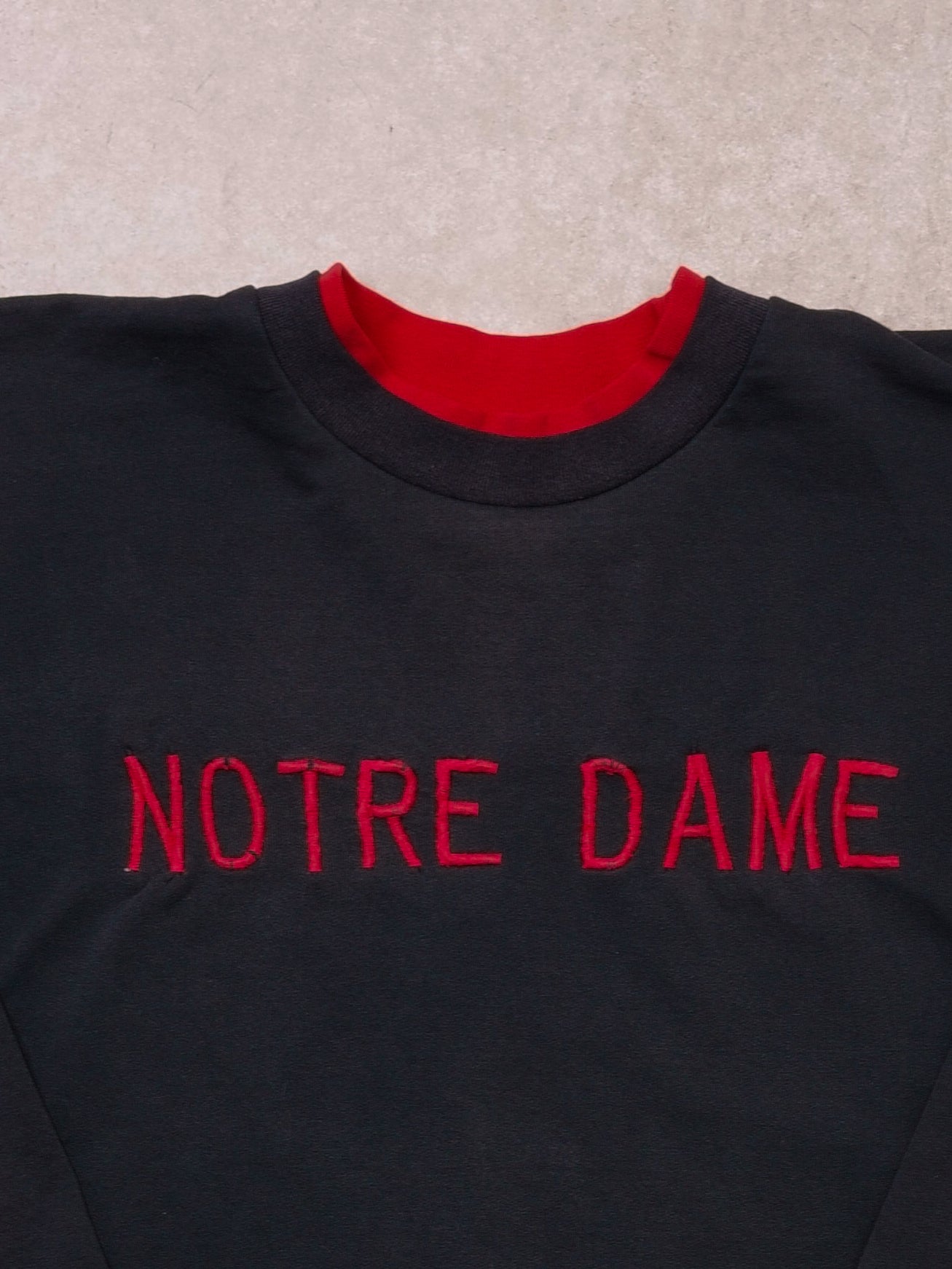 Vintage 90s Black & Red Notre Dame Crewneck (L)
